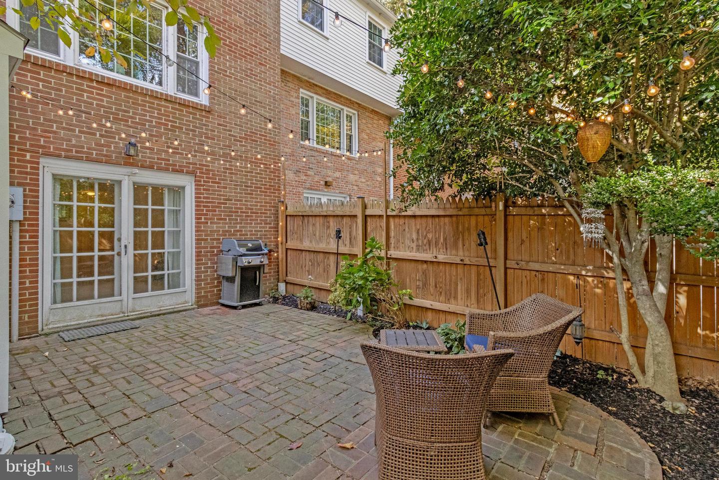 6513 ORONO CT, SPRINGFIELD, Virginia 22152, 2 Bedrooms Bedrooms, ,2 BathroomsBathrooms,Residential,For sale,6513 ORONO CT,VAFX2275482 MLS # VAFX2275482