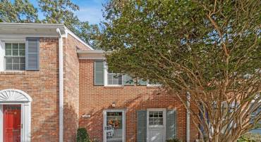 6513 ORONO CT, SPRINGFIELD, Virginia 22152, 2 Bedrooms Bedrooms, ,2 BathroomsBathrooms,Residential,For sale,6513 ORONO CT,VAFX2275482 MLS # VAFX2275482