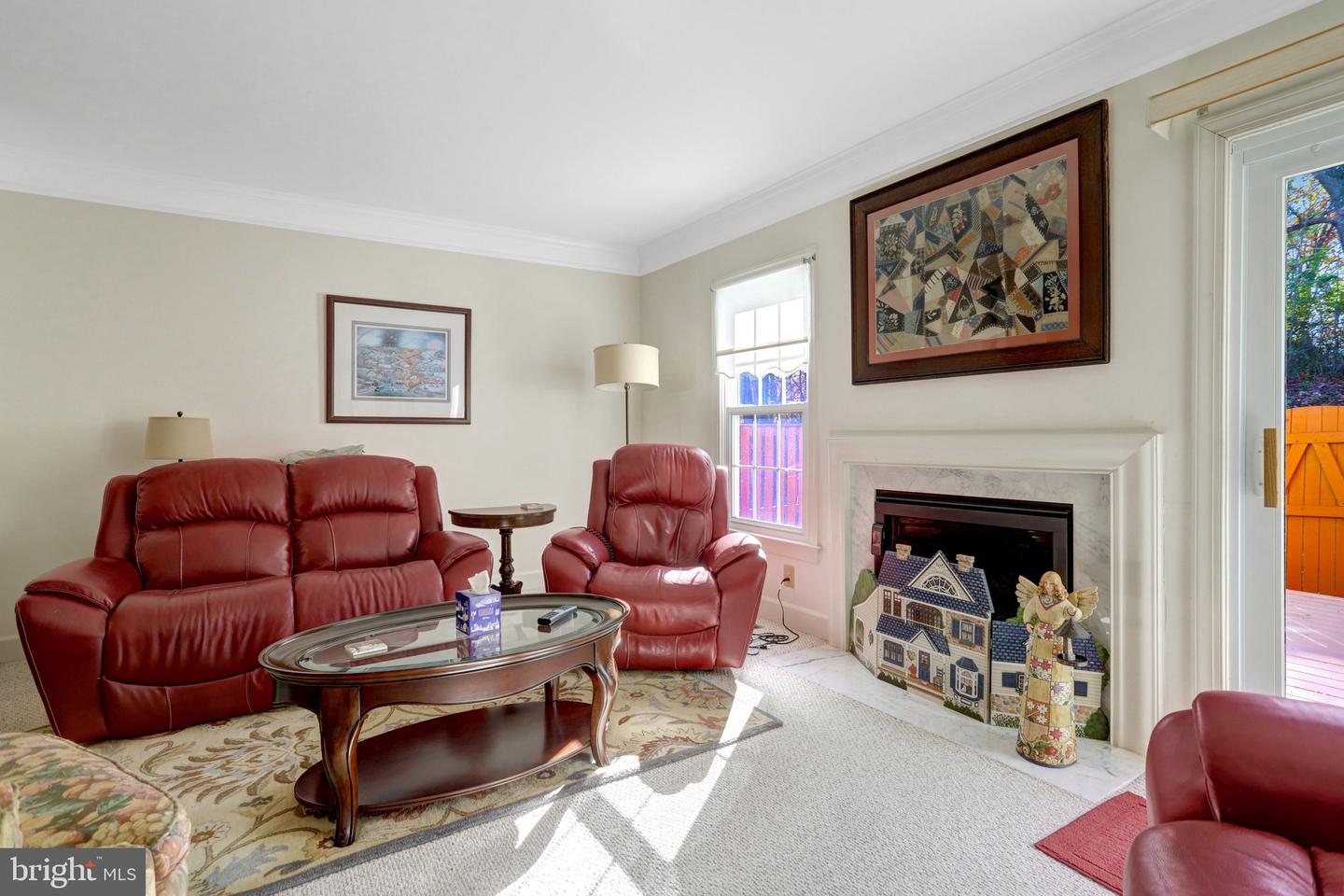 9678 DUTCHMAN DR, LORTON, Virginia 22079, 2 Bedrooms Bedrooms, ,2 BathroomsBathrooms,Residential,For sale,9678 DUTCHMAN DR,VAFX2276946 MLS # VAFX2276946