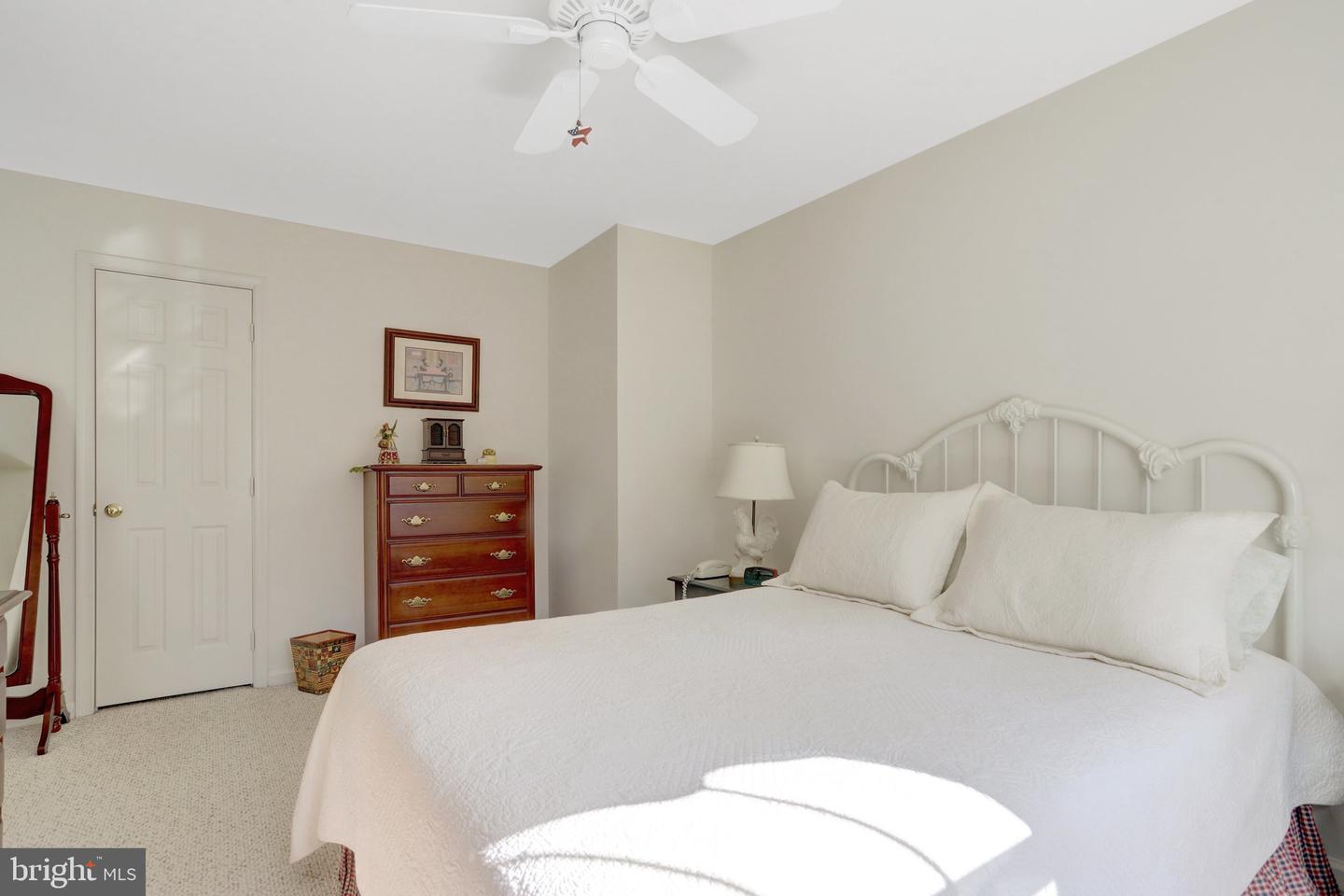 9678 DUTCHMAN DR, LORTON, Virginia 22079, 2 Bedrooms Bedrooms, ,2 BathroomsBathrooms,Residential,For sale,9678 DUTCHMAN DR,VAFX2276946 MLS # VAFX2276946