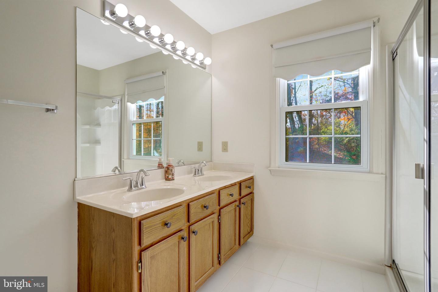 9678 DUTCHMAN DR, LORTON, Virginia 22079, 2 Bedrooms Bedrooms, ,2 BathroomsBathrooms,Residential,For sale,9678 DUTCHMAN DR,VAFX2276946 MLS # VAFX2276946