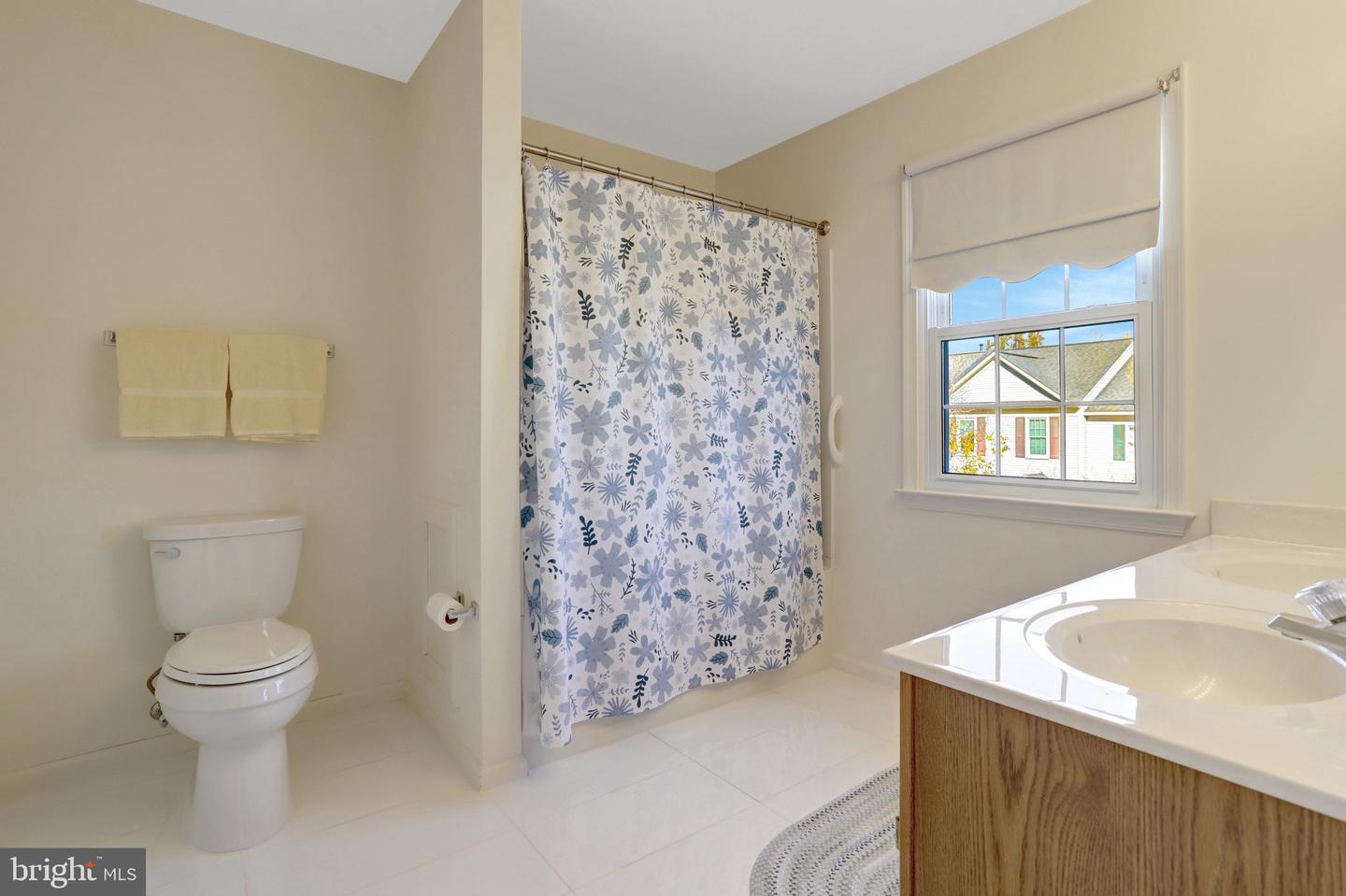 9678 DUTCHMAN DR, LORTON, Virginia 22079, 2 Bedrooms Bedrooms, ,2 BathroomsBathrooms,Residential,For sale,9678 DUTCHMAN DR,VAFX2276946 MLS # VAFX2276946