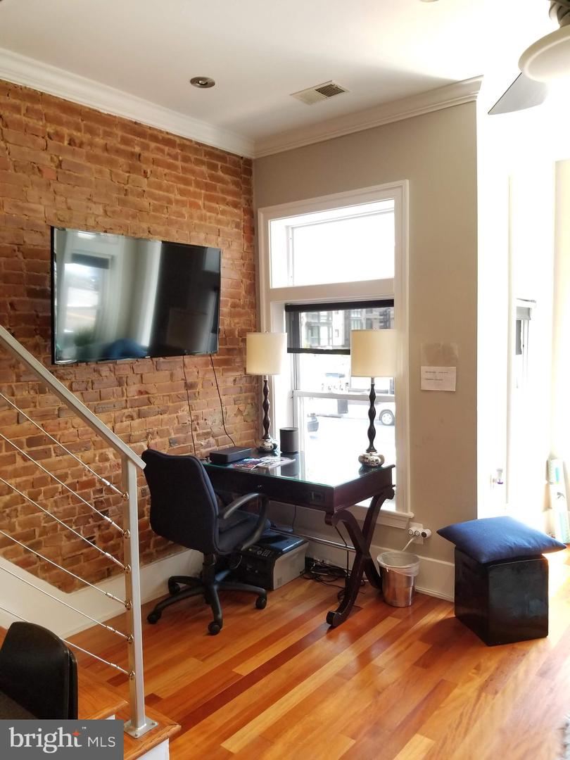 1203 U ST NW, WASHINGTON, District Of Columbia 20009, 4 Bedrooms Bedrooms, ,2 BathroomsBathrooms,Residential,For sale,1203 U ST NW,DCDC2229728 MLS # DCDC2229728