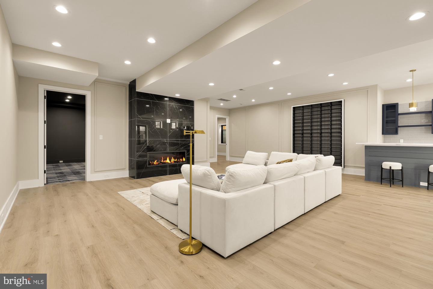 6935 SOUTHRIDGE DR, MCLEAN, Virginia 22101, 6 Bedrooms Bedrooms, ,6 BathroomsBathrooms,Residential,For sale,6935 SOUTHRIDGE DR,VAFX2277076 MLS # VAFX2277076