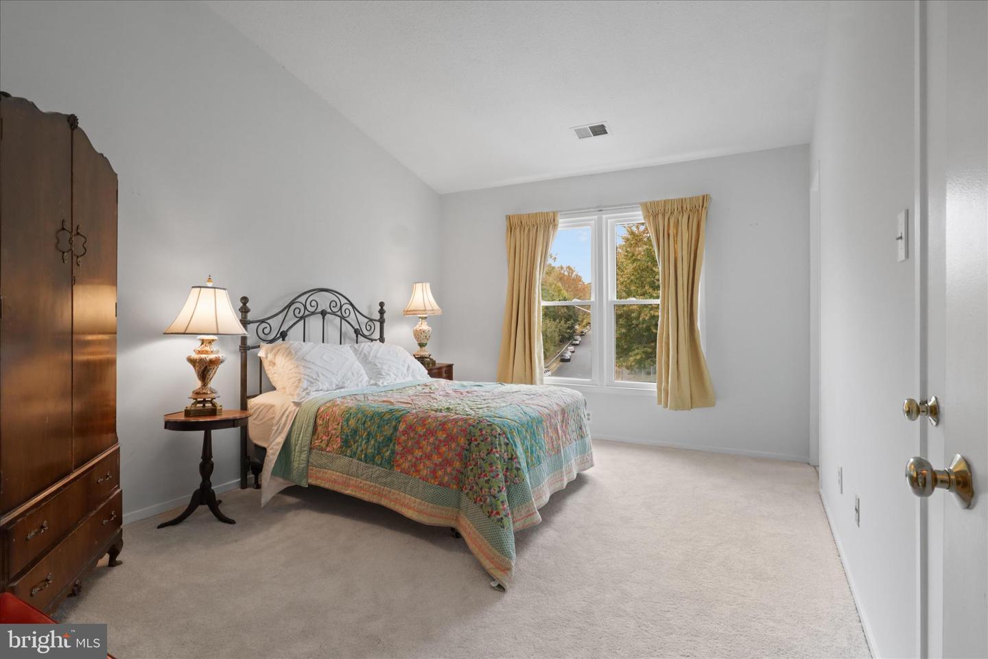 8927 WAITES WAY, LORTON, Virginia 22079, 3 Bedrooms Bedrooms, ,2 BathroomsBathrooms,Residential,For sale,8927 WAITES WAY,VAFX2277278 MLS # VAFX2277278