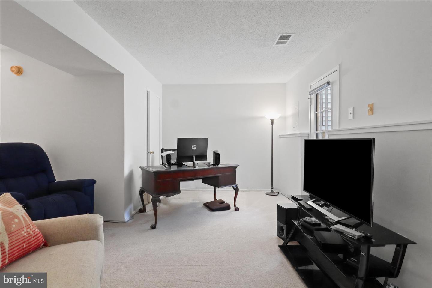 8927 WAITES WAY, LORTON, Virginia 22079, 3 Bedrooms Bedrooms, ,2 BathroomsBathrooms,Residential,For sale,8927 WAITES WAY,VAFX2277278 MLS # VAFX2277278