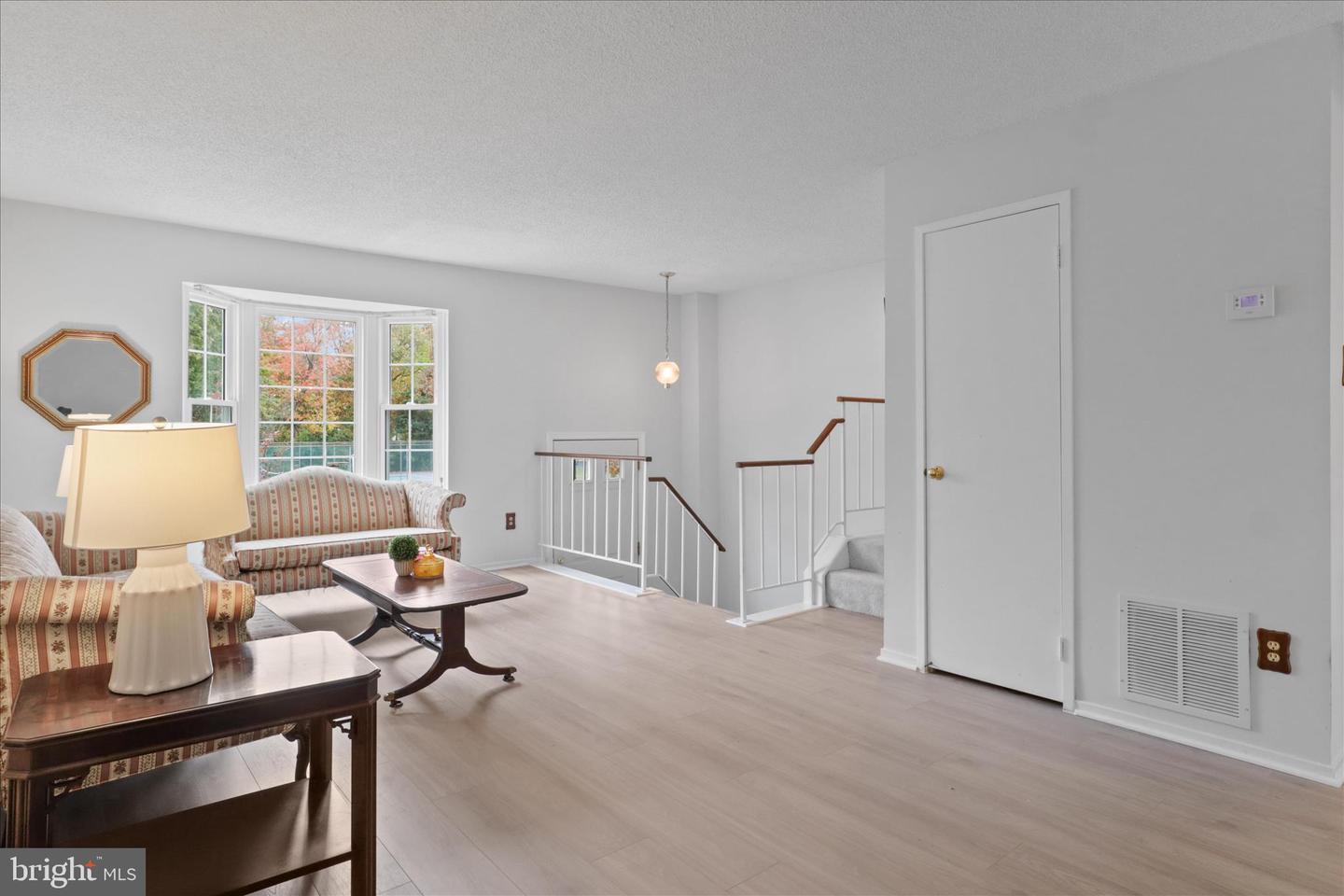 8927 WAITES WAY, LORTON, Virginia 22079, 3 Bedrooms Bedrooms, ,2 BathroomsBathrooms,Residential,For sale,8927 WAITES WAY,VAFX2277278 MLS # VAFX2277278