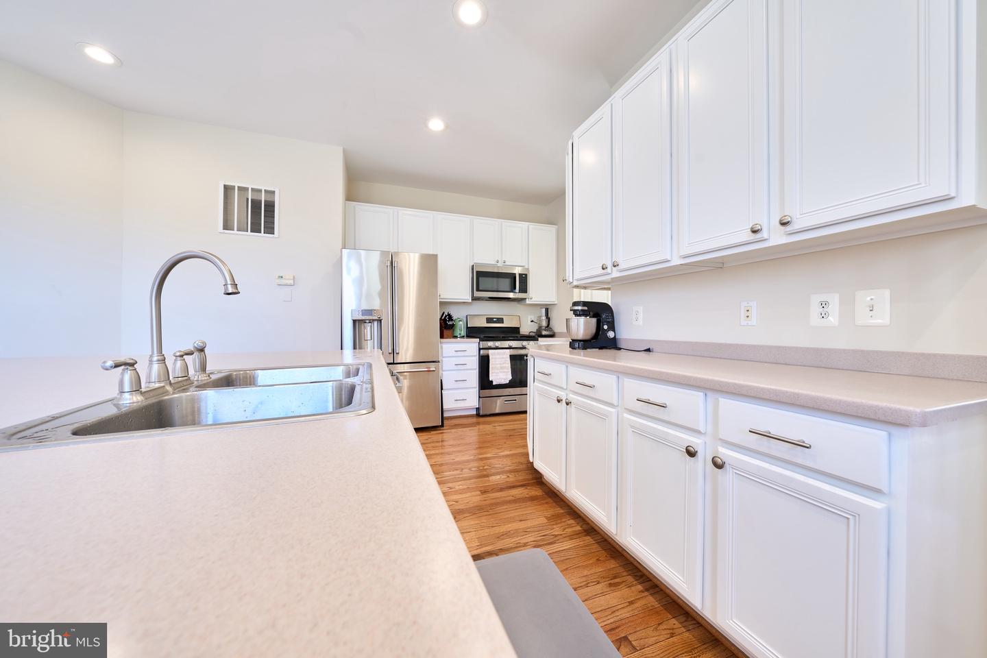 42464 REGAL WOOD DR, BRAMBLETON, Virginia 20148, 4 Bedrooms Bedrooms, ,3 BathroomsBathrooms,Residential,For sale,42464 REGAL WOOD DR,VALO2110376 MLS # VALO2110376