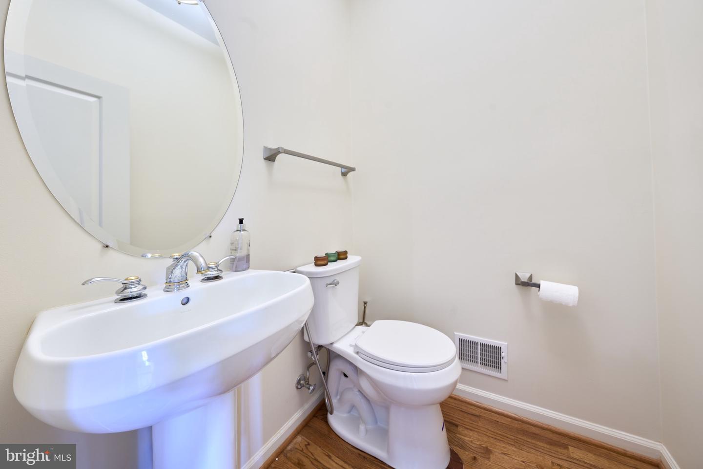 42464 REGAL WOOD DR, BRAMBLETON, Virginia 20148, 4 Bedrooms Bedrooms, ,3 BathroomsBathrooms,Residential,For sale,42464 REGAL WOOD DR,VALO2110376 MLS # VALO2110376