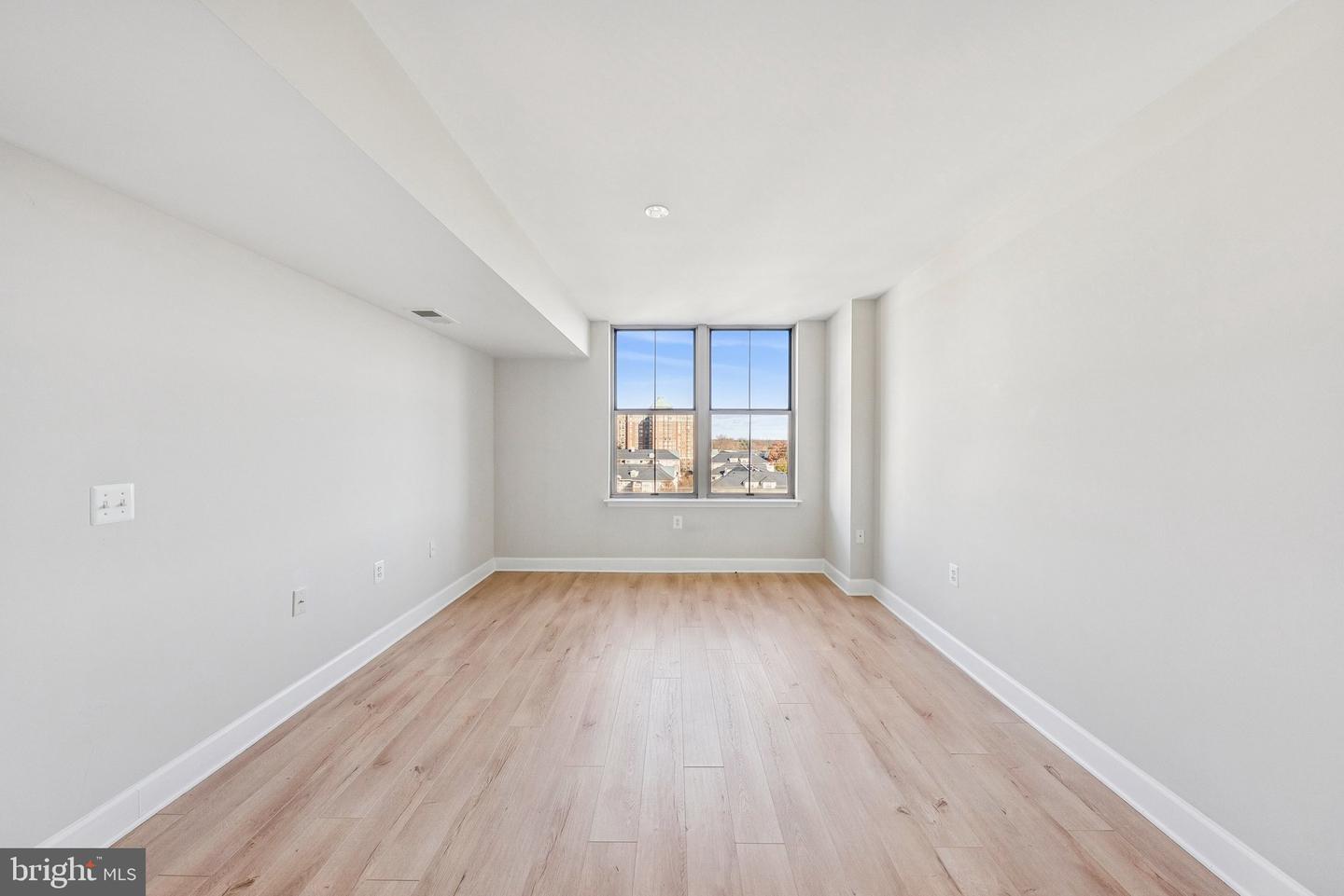 11800 SUNSET HILLS RD #1125, RESTON, Virginia 20190, 1 Bedroom Bedrooms, ,1 BathroomBathrooms,Residential,For sale,11800 SUNSET HILLS RD #1125,VAFX2278042 MLS # VAFX2278042