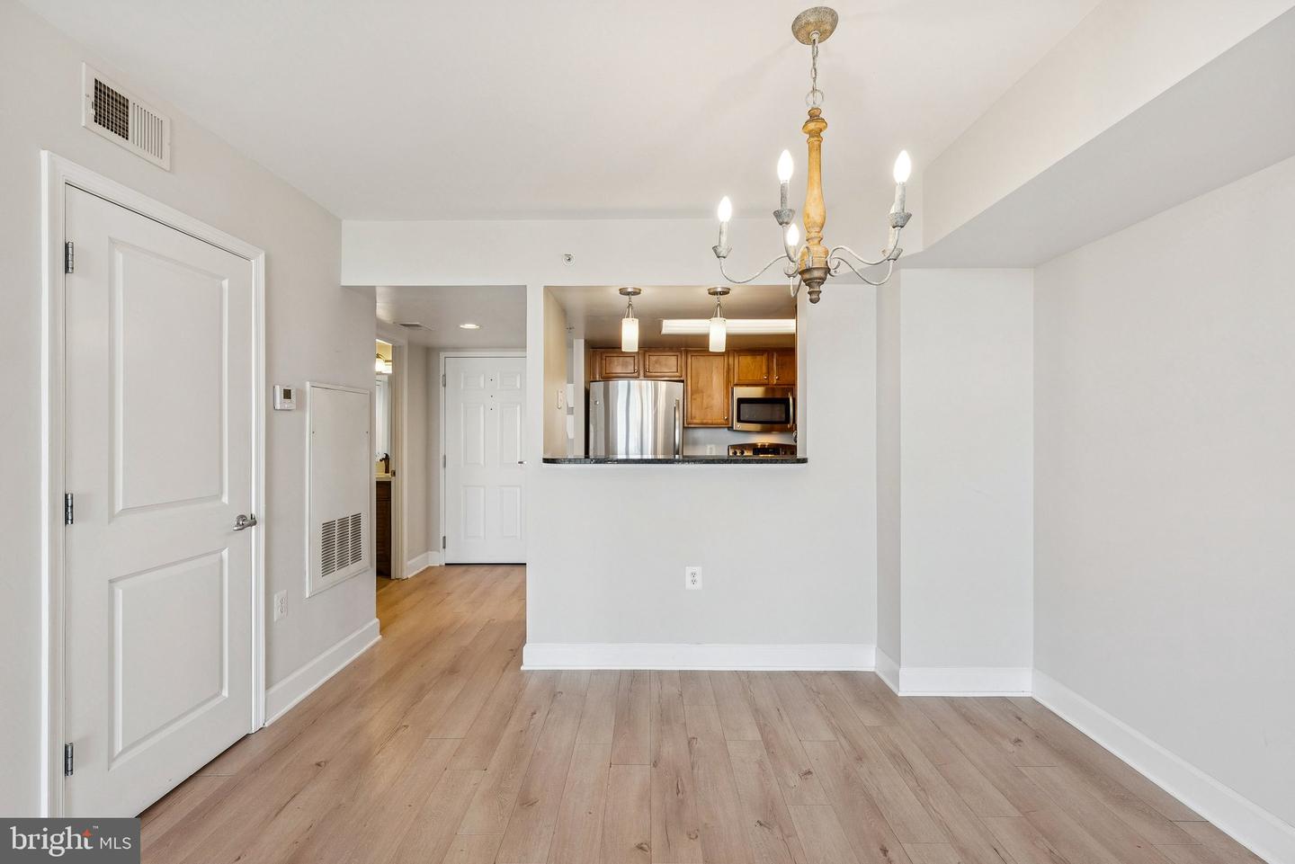 11800 SUNSET HILLS RD #1125, RESTON, Virginia 20190, 1 Bedroom Bedrooms, ,1 BathroomBathrooms,Residential,For sale,11800 SUNSET HILLS RD #1125,VAFX2278042 MLS # VAFX2278042