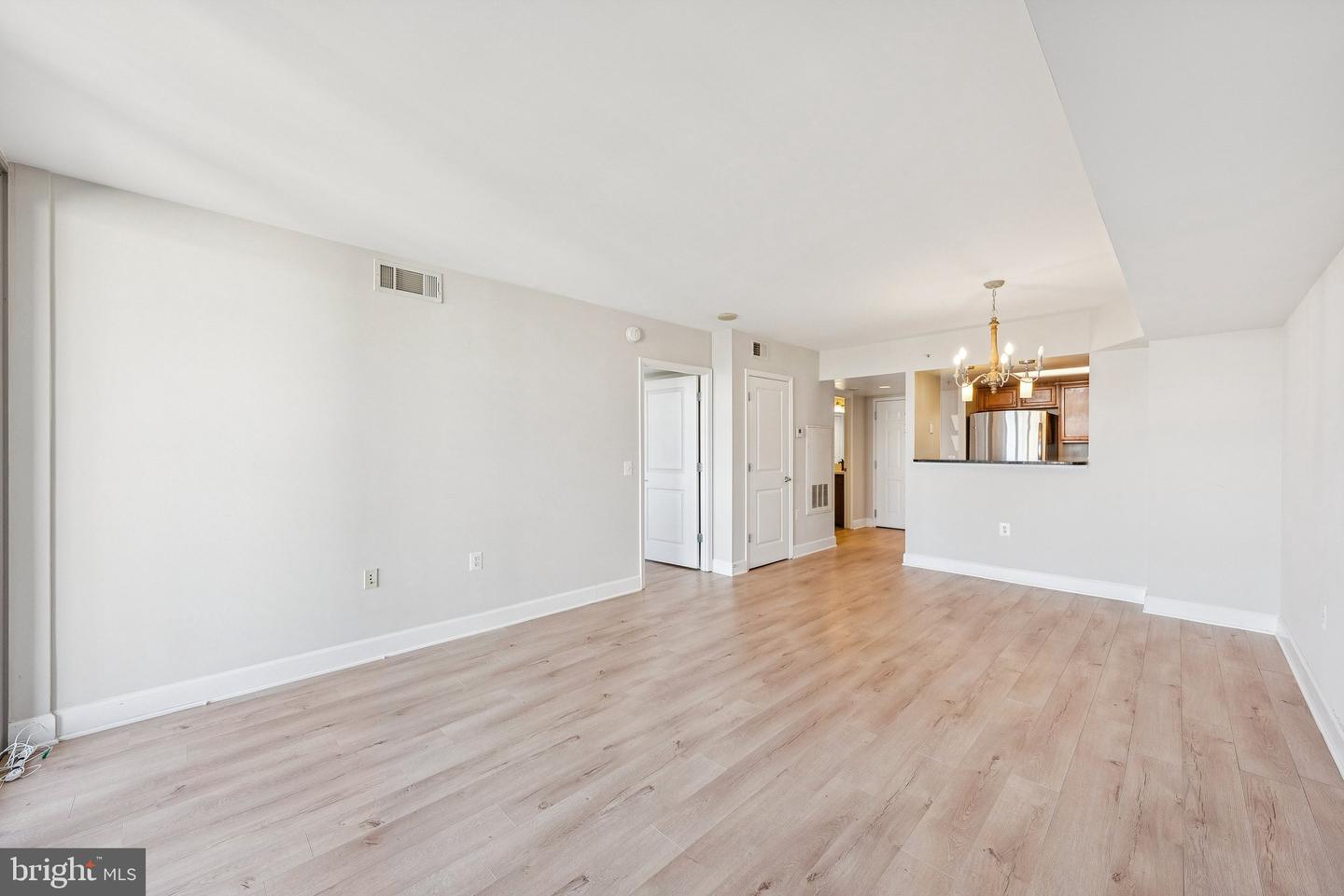 11800 SUNSET HILLS RD #1125, RESTON, Virginia 20190, 1 Bedroom Bedrooms, ,1 BathroomBathrooms,Residential,For sale,11800 SUNSET HILLS RD #1125,VAFX2278042 MLS # VAFX2278042