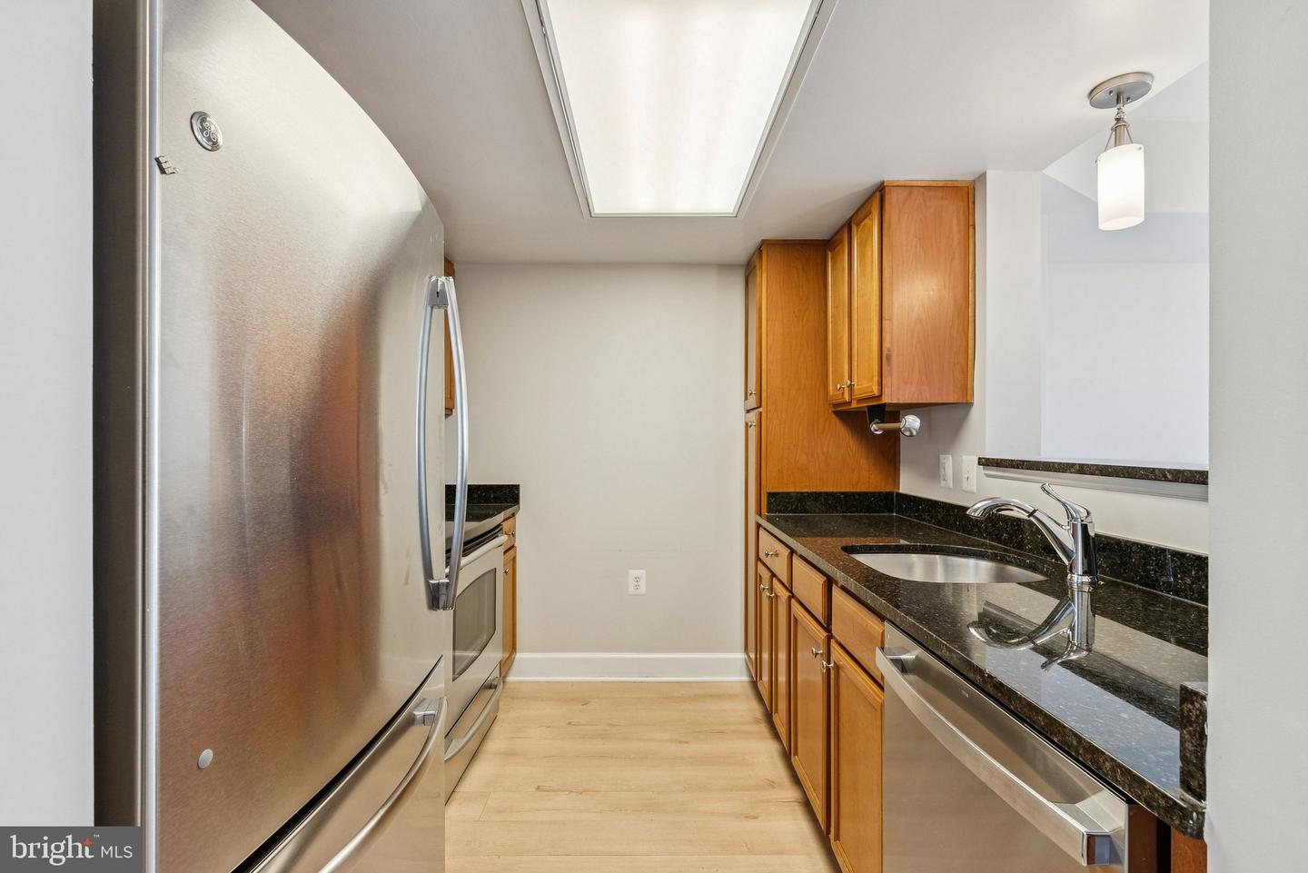 11800 SUNSET HILLS RD #1125, RESTON, Virginia 20190, 1 Bedroom Bedrooms, ,1 BathroomBathrooms,Residential,For sale,11800 SUNSET HILLS RD #1125,VAFX2278042 MLS # VAFX2278042