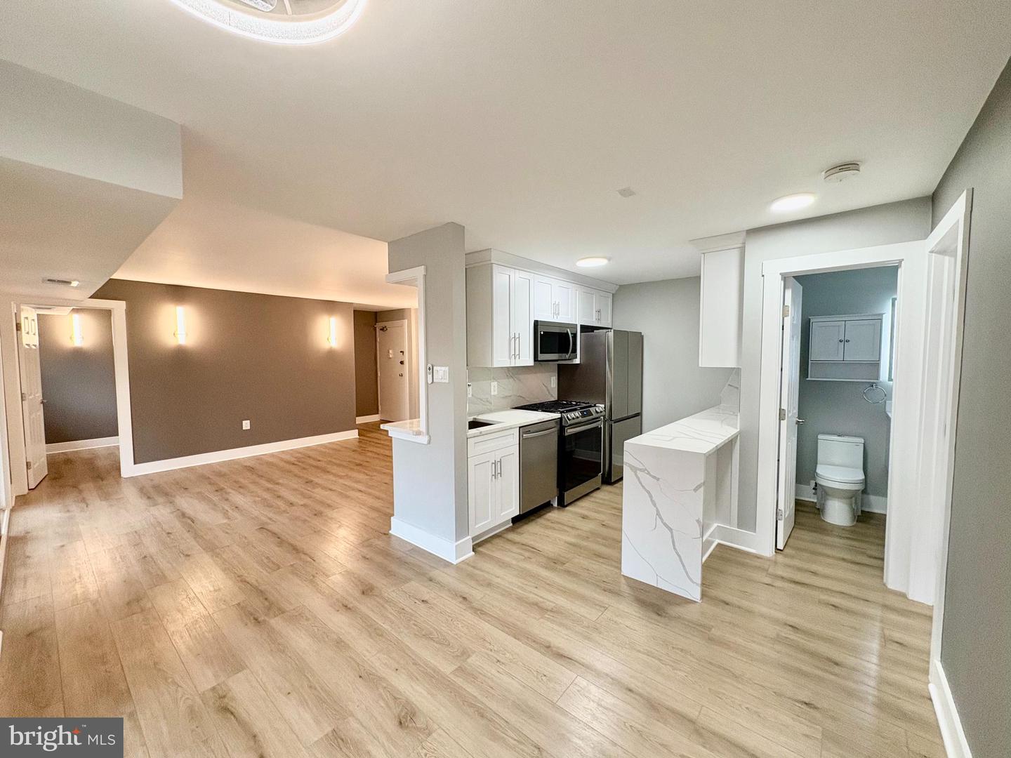 212 PARK TERRACE CT SE #72, VIENNA, Virginia 22180, 2 Bedrooms Bedrooms, ,1 BathroomBathrooms,Residential,For sale,212 PARK TERRACE CT SE #72,VAFX2278362 MLS # VAFX2278362