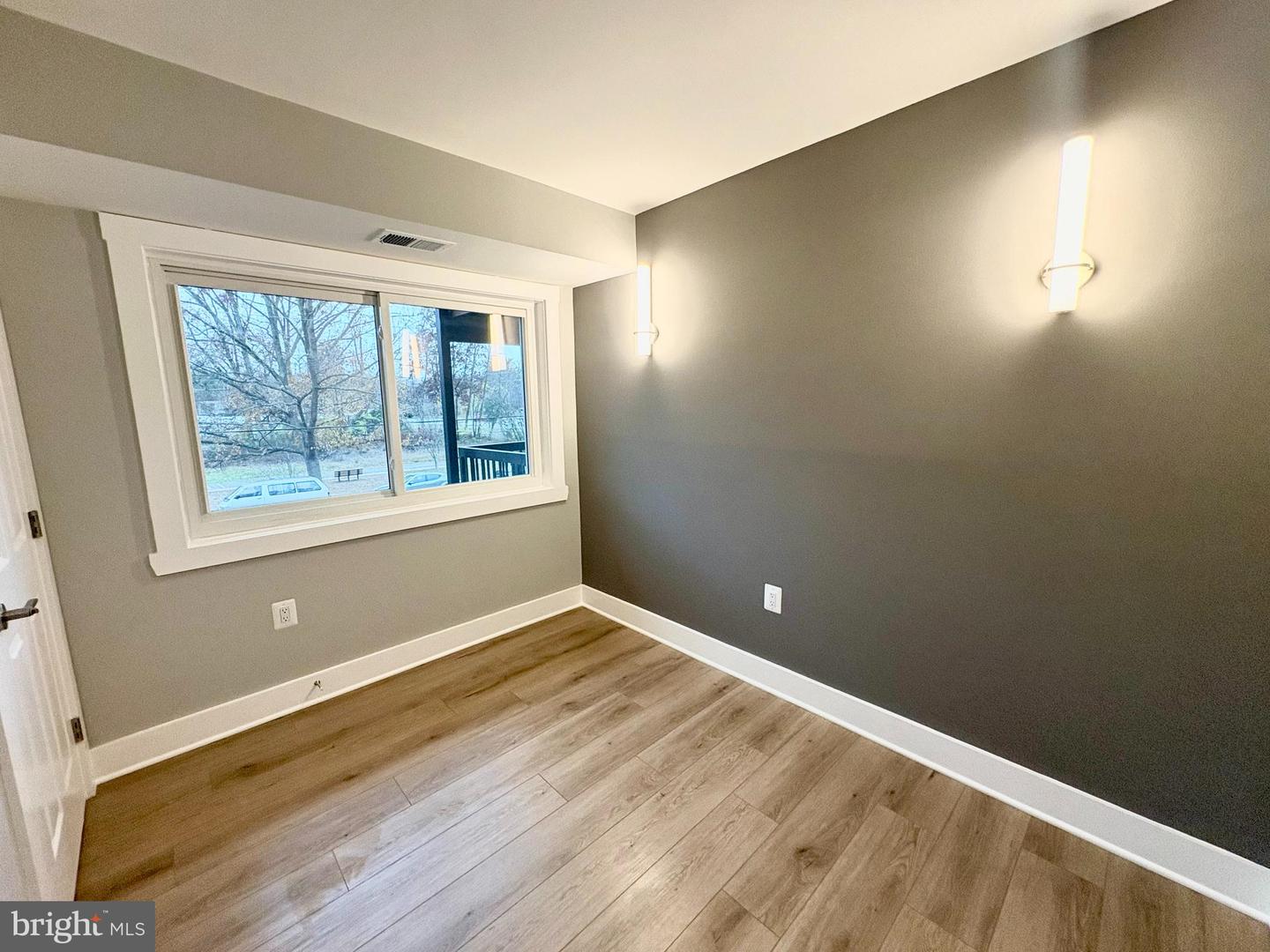 212 PARK TERRACE CT SE #72, VIENNA, Virginia 22180, 2 Bedrooms Bedrooms, ,1 BathroomBathrooms,Residential,For sale,212 PARK TERRACE CT SE #72,VAFX2278362 MLS # VAFX2278362