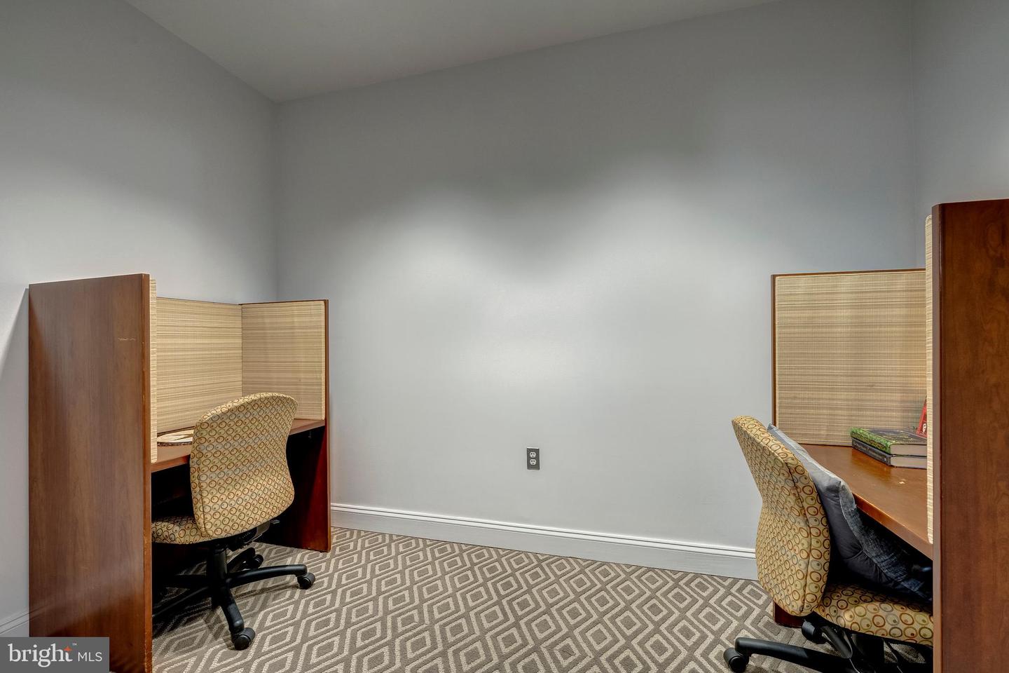 11770 SUNRISE VALLEY DR #321, RESTON, Virginia 20191, 2 Bedrooms Bedrooms, ,2 BathroomsBathrooms,Residential,For sale,11770 SUNRISE VALLEY DR #321,VAFX2278456 MLS # VAFX2278456