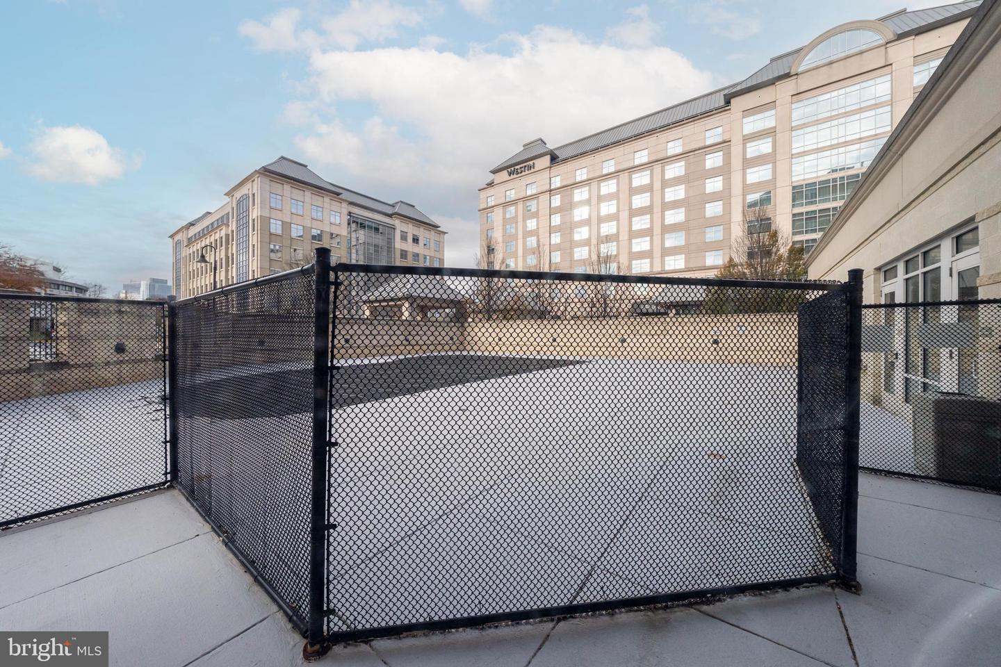 11770 SUNRISE VALLEY DR #321, RESTON, Virginia 20191, 2 Bedrooms Bedrooms, ,2 BathroomsBathrooms,Residential,For sale,11770 SUNRISE VALLEY DR #321,VAFX2278456 MLS # VAFX2278456