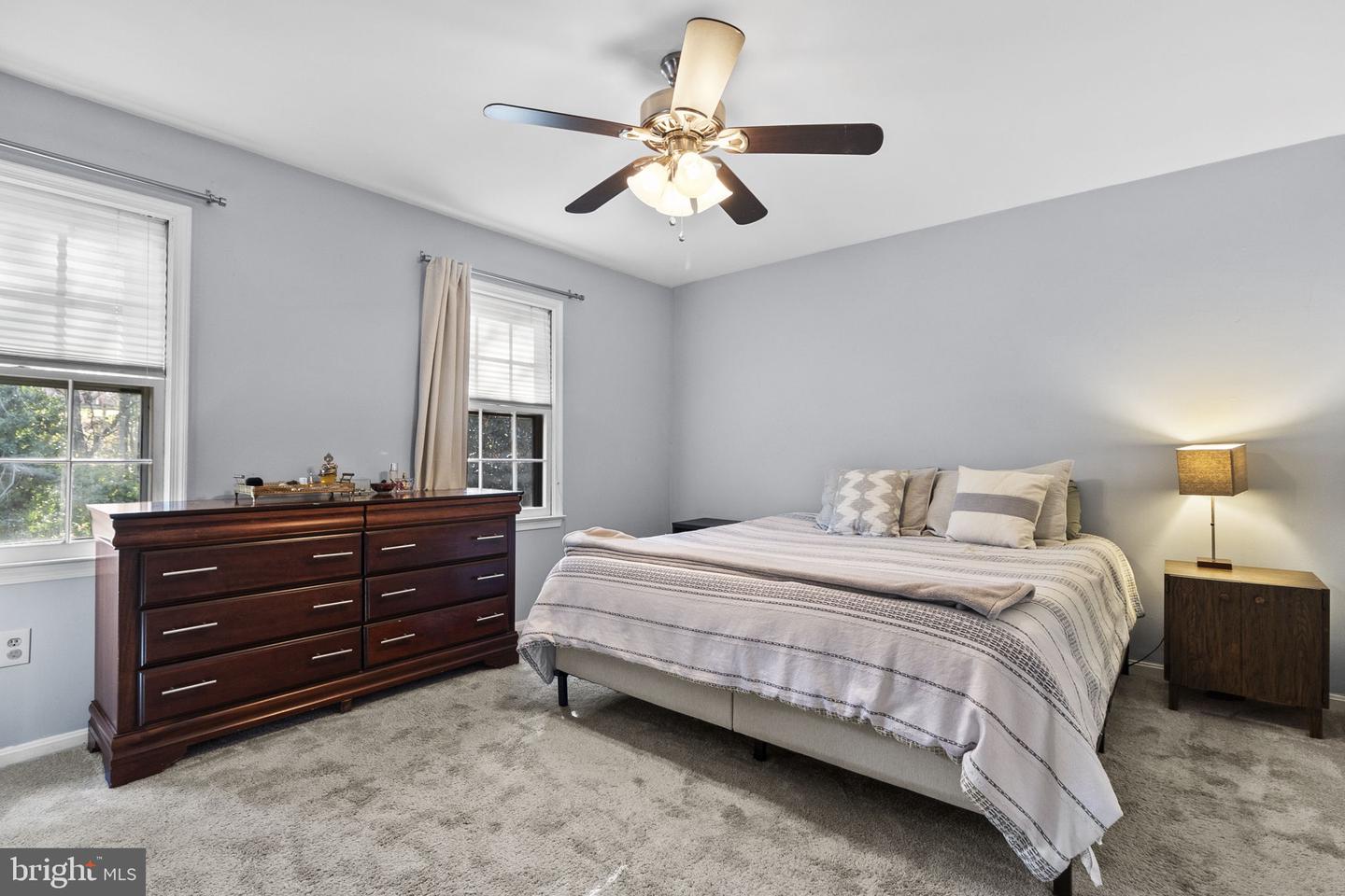 6057 CROWN ROYAL CIR, ALEXANDRIA, Virginia 22310, 3 Bedrooms Bedrooms, ,3 BathroomsBathrooms,Residential,For sale,6057 CROWN ROYAL CIR,VAFX2278482 MLS # VAFX2278482