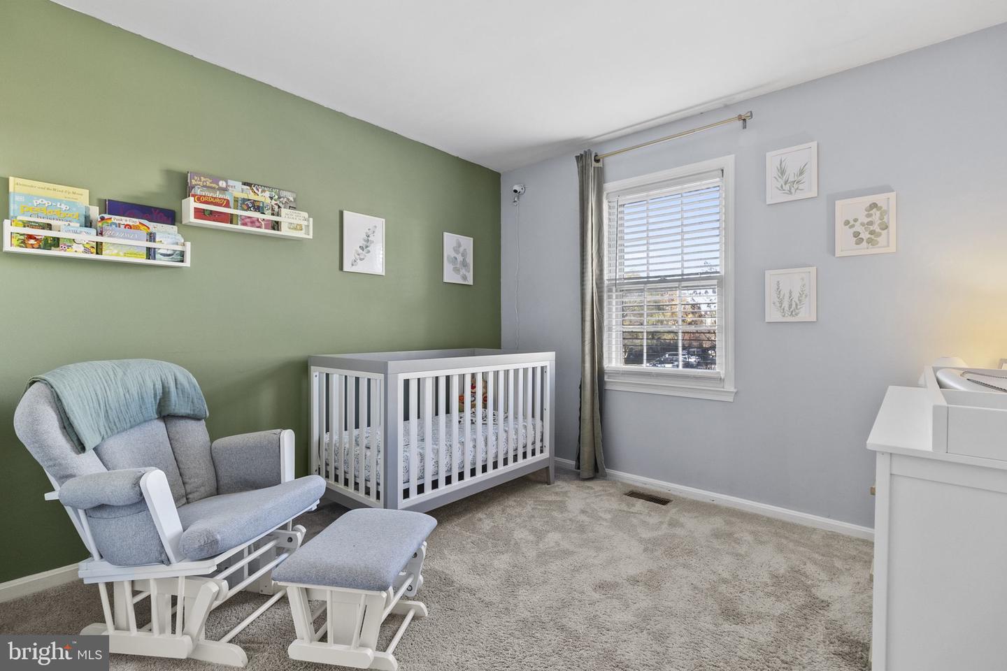 6057 CROWN ROYAL CIR, ALEXANDRIA, Virginia 22310, 3 Bedrooms Bedrooms, ,3 BathroomsBathrooms,Residential,For sale,6057 CROWN ROYAL CIR,VAFX2278482 MLS # VAFX2278482