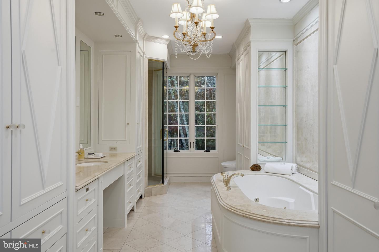 9324 GEORGETOWN PIKE, GREAT FALLS, Virginia 22066, 6 Bedrooms Bedrooms, ,7 BathroomsBathrooms,Residential,For sale,9324 GEORGETOWN PIKE,VAFX2278488 MLS # VAFX2278488 9324 GEORGETOWN PIKE, GREAT FALLS, Virginia 22066, 6 Bedrooms Bedrooms, ,7 BathroomsBathrooms,Residential,For sale,9324 GEORGETOWN PIKE,VAFX2278488 MLS # VAFX2278488