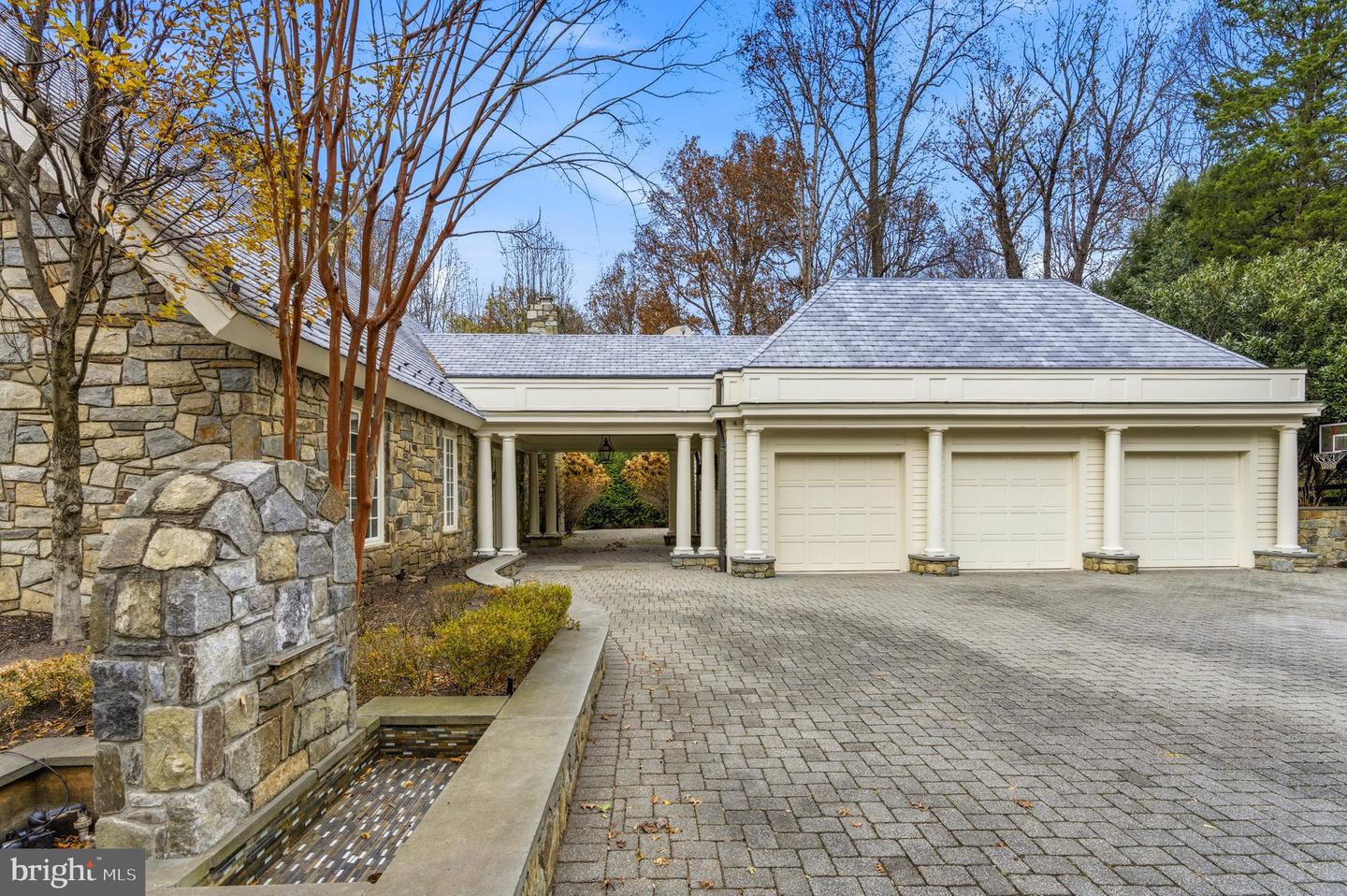 9324 GEORGETOWN PIKE, GREAT FALLS, Virginia 22066, 6 Bedrooms Bedrooms, ,7 BathroomsBathrooms,Residential,For sale,9324 GEORGETOWN PIKE,VAFX2278488 MLS # VAFX2278488 9324 GEORGETOWN PIKE, GREAT FALLS, Virginia 22066, 6 Bedrooms Bedrooms, ,7 BathroomsBathrooms,Residential,For sale,9324 GEORGETOWN PIKE,VAFX2278488 MLS # VAFX2278488