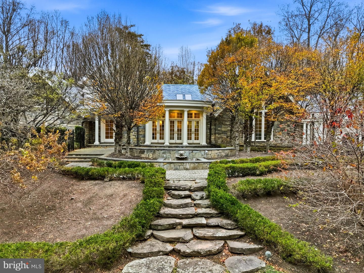 9324 GEORGETOWN PIKE, GREAT FALLS, Virginia 22066, 6 Bedrooms Bedrooms, ,7 BathroomsBathrooms,Residential,For sale,9324 GEORGETOWN PIKE,VAFX2278488 MLS # VAFX2278488 9324 GEORGETOWN PIKE, GREAT FALLS, Virginia 22066, 6 Bedrooms Bedrooms, ,7 BathroomsBathrooms,Residential,For sale,9324 GEORGETOWN PIKE,VAFX2278488 MLS # VAFX2278488