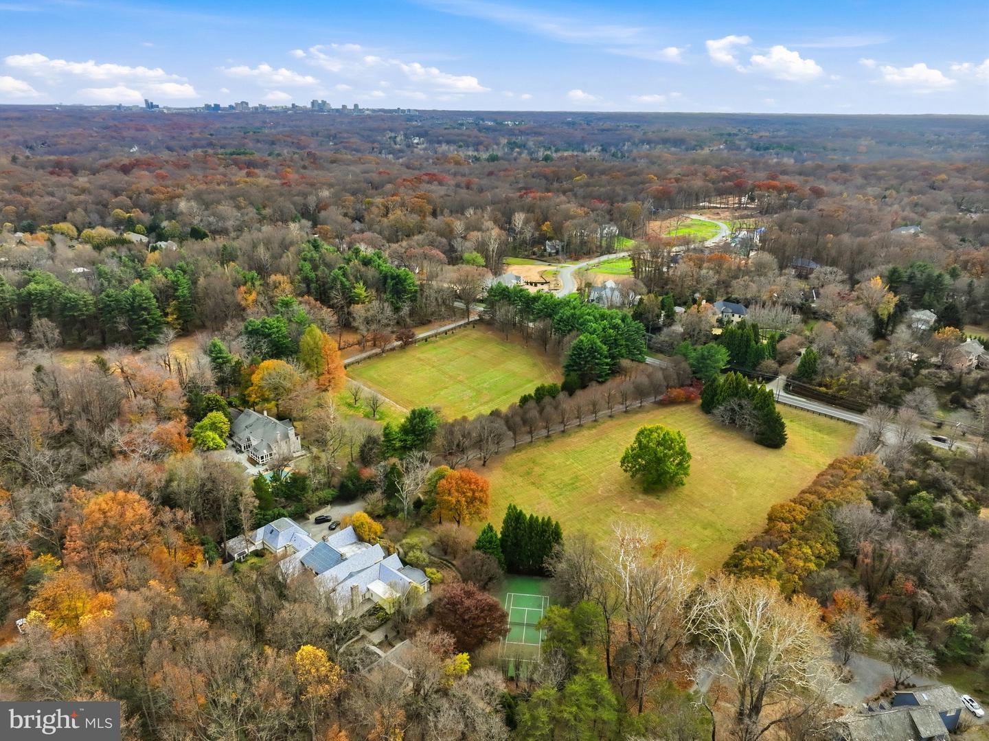 9324 GEORGETOWN PIKE, GREAT FALLS, Virginia 22066, 6 Bedrooms Bedrooms, ,7 BathroomsBathrooms,Residential,For sale,9324 GEORGETOWN PIKE,VAFX2278488 MLS # VAFX2278488 9324 GEORGETOWN PIKE, GREAT FALLS, Virginia 22066, 6 Bedrooms Bedrooms, ,7 BathroomsBathrooms,Residential,For sale,9324 GEORGETOWN PIKE,VAFX2278488 MLS # VAFX2278488