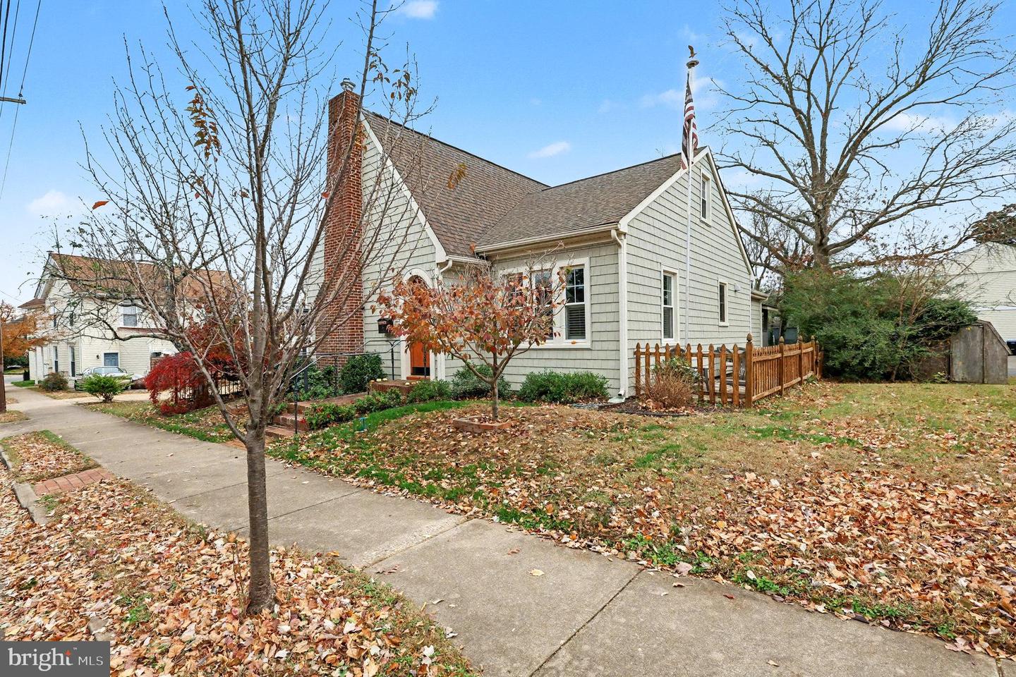 904 HANOVER ST, FREDERICKSBURG, Virginia 22401, 3 Bedrooms Bedrooms, ,2 BathroomsBathrooms,Residential,For sale,904 HANOVER ST,VAFB2009288 MLS # VAFB2009288