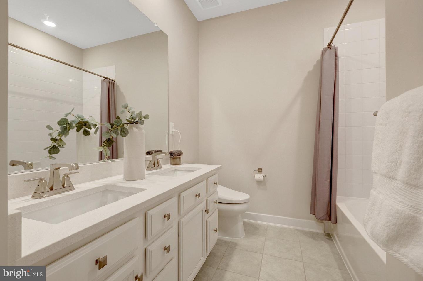 2234 WATER PROMENADE AVE, HERNDON, Virginia 20171, 3 Bedrooms Bedrooms, ,2 BathroomsBathrooms,Residential,For sale,2234 WATER PROMENADE AVE,VAFX2278662 MLS # VAFX2278662