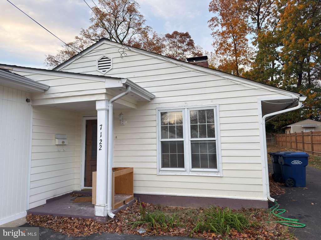 7122 WESTMORELAND RD, FALLS CHURCH, Virginia 22042, 4 Bedrooms Bedrooms, ,2 BathroomsBathrooms,Residential,For sale,7122 WESTMORELAND RD,VAFX2278756 MLS # VAFX2278756