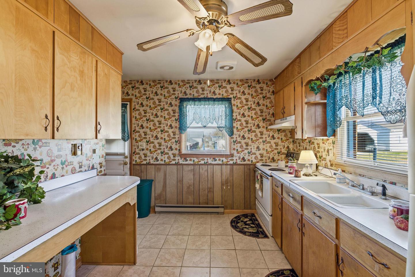 115 SUNSET DR, STANLEY, Virginia 22851, 3 Bedrooms Bedrooms, ,1 BathroomBathrooms,Residential,For sale,115 SUNSET DR,VAPA2005590 MLS # VAPA2005590