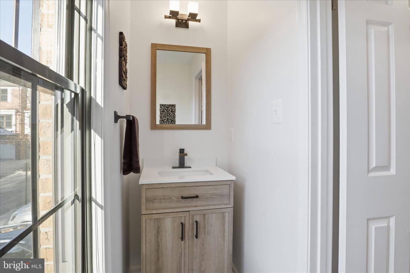 5428 WYCKLOW CT, ALEXANDRIA, Virginia 22304, 3 Bedrooms Bedrooms, ,2 BathroomsBathrooms,Residential,For sale,5428 WYCKLOW CT,VAAX2051778 MLS # VAAX2051778 5428 WYCKLOW CT, ALEXANDRIA, Virginia 22304, 3 Bedrooms Bedrooms, ,2 BathroomsBathrooms,Residential,For sale,5428 WYCKLOW CT,VAAX2051778 MLS # VAAX2051778