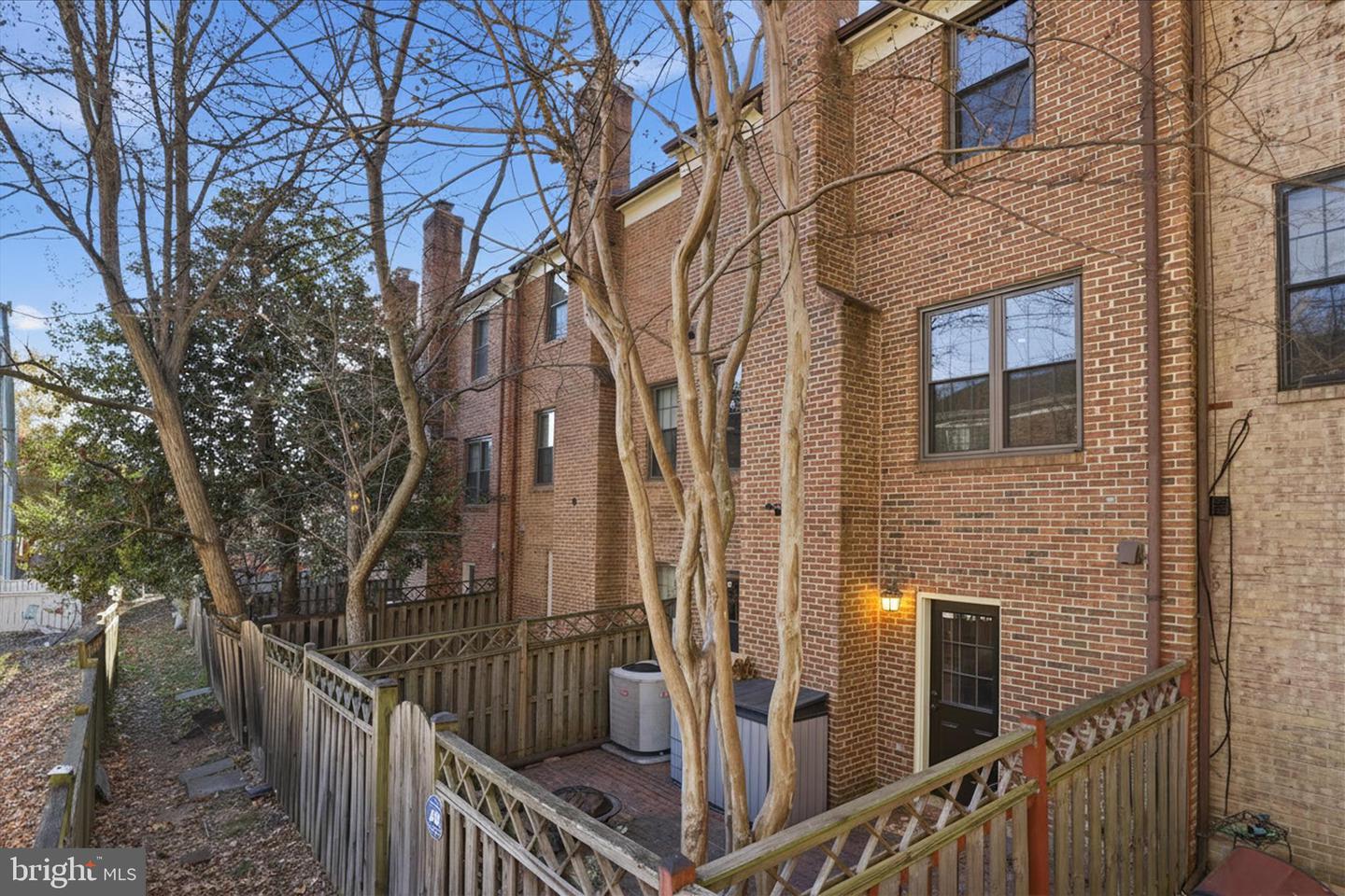 5428 WYCKLOW CT, ALEXANDRIA, Virginia 22304, 3 Bedrooms Bedrooms, ,2 BathroomsBathrooms,Residential,For sale,5428 WYCKLOW CT,VAAX2051778 MLS # VAAX2051778 5428 WYCKLOW CT, ALEXANDRIA, Virginia 22304, 3 Bedrooms Bedrooms, ,2 BathroomsBathrooms,Residential,For sale,5428 WYCKLOW CT,VAAX2051778 MLS # VAAX2051778