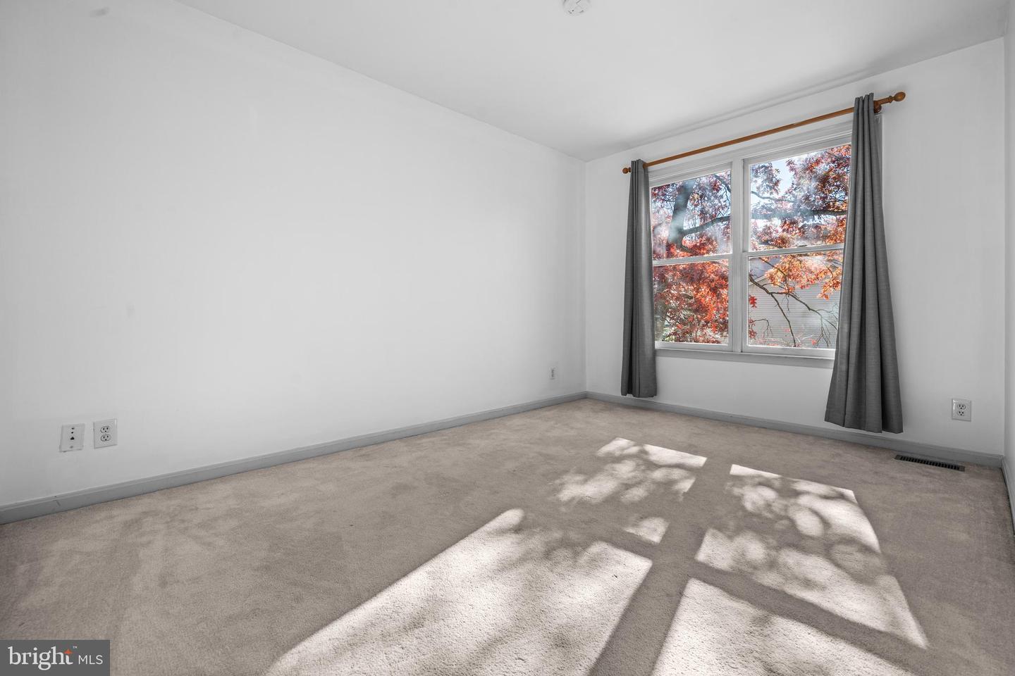 10712 S JAMIE PL, FREDERICKSBURG, Virginia 22407, 4 Bedrooms Bedrooms, ,2 BathroomsBathrooms,Residential,For sale,10712 S JAMIE PL,VASP2037564 MLS # VASP2037564