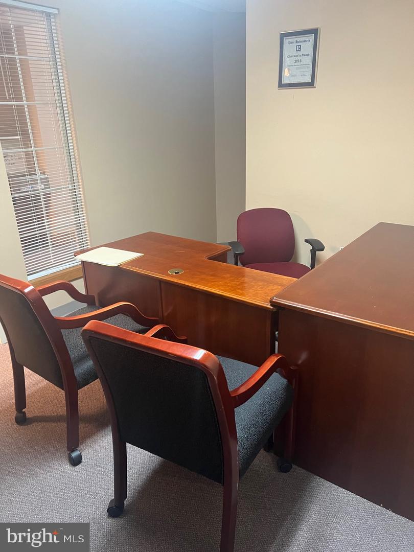 824 JOHN MARSHALL HWY, FRONT ROYAL, Virginia 22630, ,Land,For sale,824 JOHN MARSHALL HWY,VAWR2012806 MLS # VAWR2012806