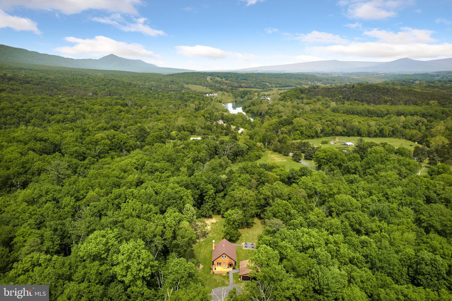 224 CARDINAL DR, LURAY, Virginia 22835, 2 Bedrooms Bedrooms, ,2 BathroomsBathrooms,Residential,For sale,224 CARDINAL DR,VAPA2005598 MLS # VAPA2005598