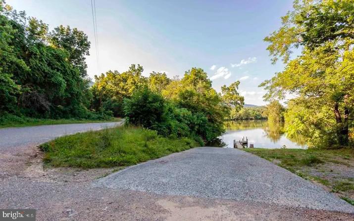 224 CARDINAL DR, LURAY, Virginia 22835, 2 Bedrooms Bedrooms, ,2 BathroomsBathrooms,Residential,For sale,224 CARDINAL DR,VAPA2005598 MLS # VAPA2005598