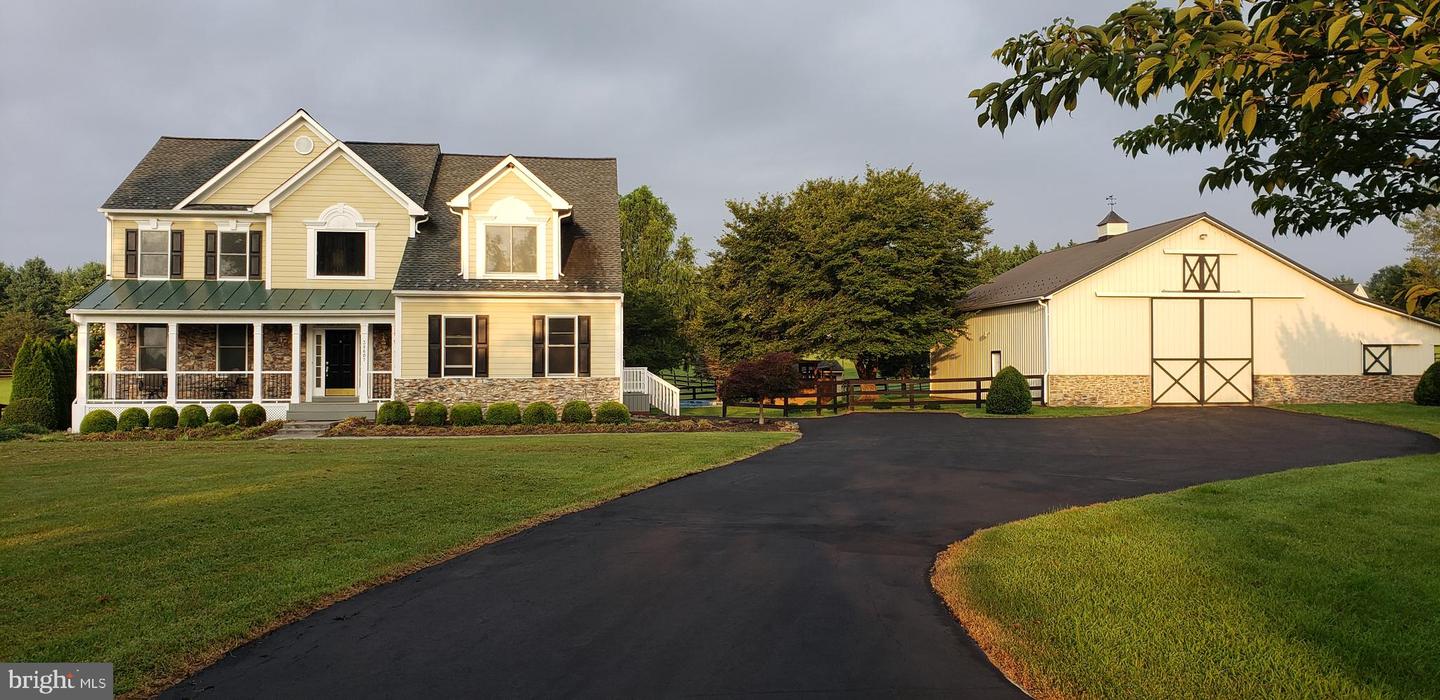 38607 MILLSTONE, HILLSBORO, Virginia 20132, 4 Bedrooms Bedrooms, ,3 BathroomsBathrooms,Residential,For sale,38607 MILLSTONE,VALO2111166 MLS # VALO2111166 38607 MILLSTONE, HILLSBORO, Virginia 20132, 4 Bedrooms Bedrooms, ,3 BathroomsBathrooms,Residential,For sale,38607 MILLSTONE,VALO2111166 MLS # VALO2111166