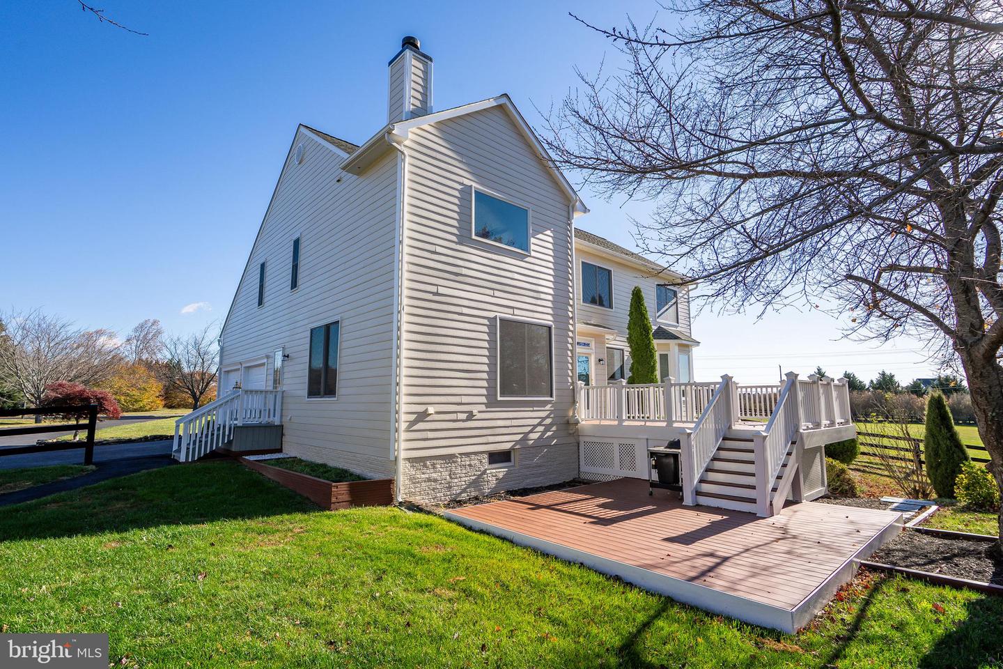 38607 MILLSTONE, HILLSBORO, Virginia 20132, 4 Bedrooms Bedrooms, ,3 BathroomsBathrooms,Residential,For sale,38607 MILLSTONE,VALO2111166 MLS # VALO2111166 38607 MILLSTONE, HILLSBORO, Virginia 20132, 4 Bedrooms Bedrooms, ,3 BathroomsBathrooms,Residential,For sale,38607 MILLSTONE,VALO2111166 MLS # VALO2111166