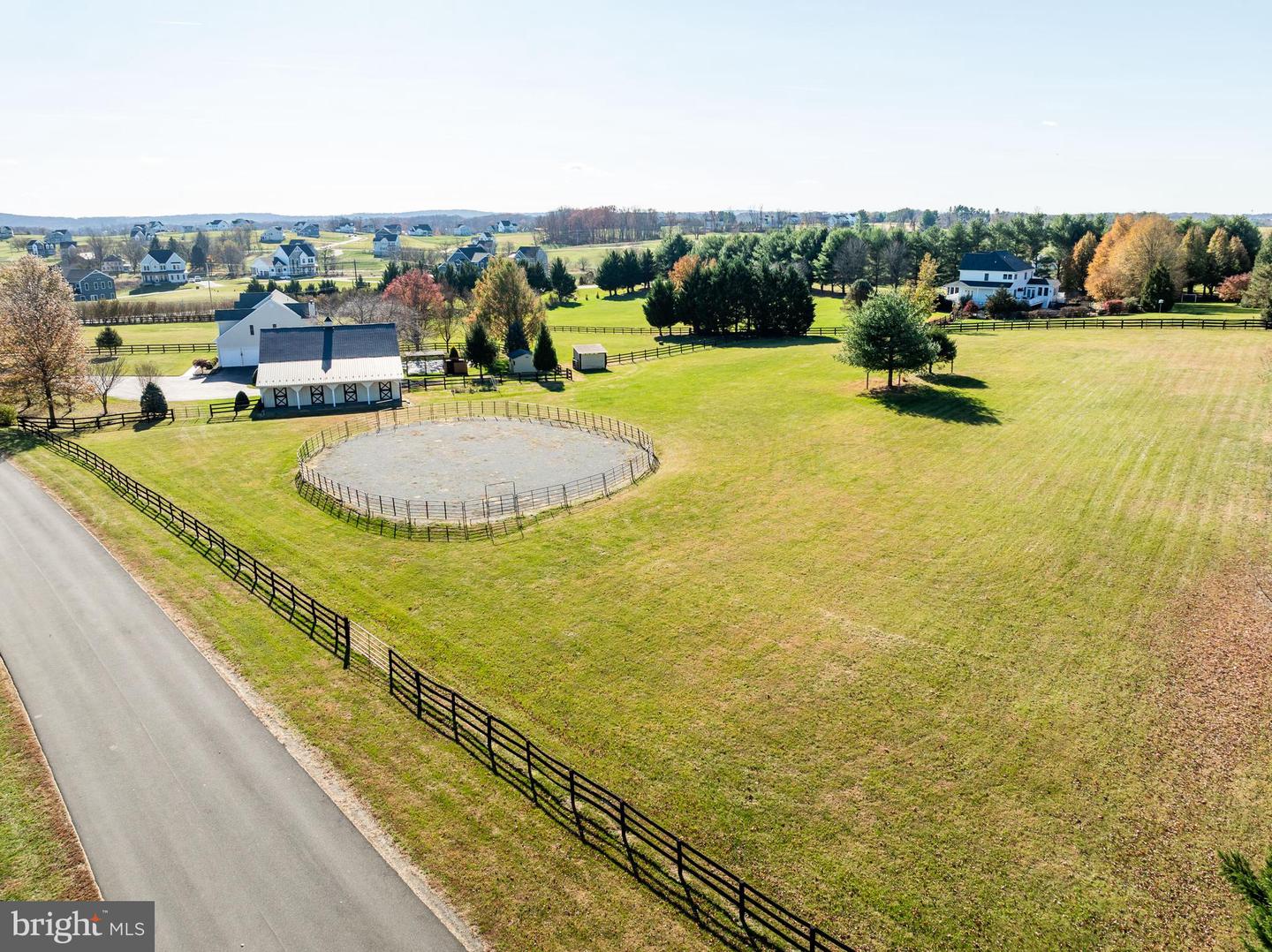 38607 MILLSTONE, HILLSBORO, Virginia 20132, 4 Bedrooms Bedrooms, ,3 BathroomsBathrooms,Residential,For sale,38607 MILLSTONE,VALO2111166 MLS # VALO2111166 38607 MILLSTONE, HILLSBORO, Virginia 20132, 4 Bedrooms Bedrooms, ,3 BathroomsBathrooms,Residential,For sale,38607 MILLSTONE,VALO2111166 MLS # VALO2111166