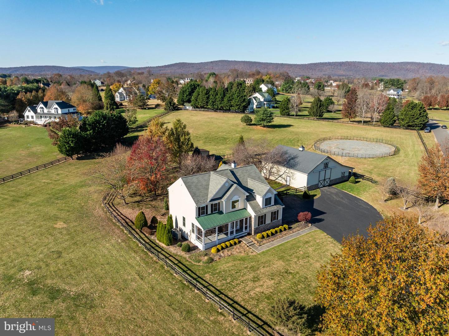 38607 MILLSTONE, HILLSBORO, Virginia 20132, 4 Bedrooms Bedrooms, ,3 BathroomsBathrooms,Residential,For sale,38607 MILLSTONE,VALO2111166 MLS # VALO2111166 38607 MILLSTONE, HILLSBORO, Virginia 20132, 4 Bedrooms Bedrooms, ,3 BathroomsBathrooms,Residential,For sale,38607 MILLSTONE,VALO2111166 MLS # VALO2111166