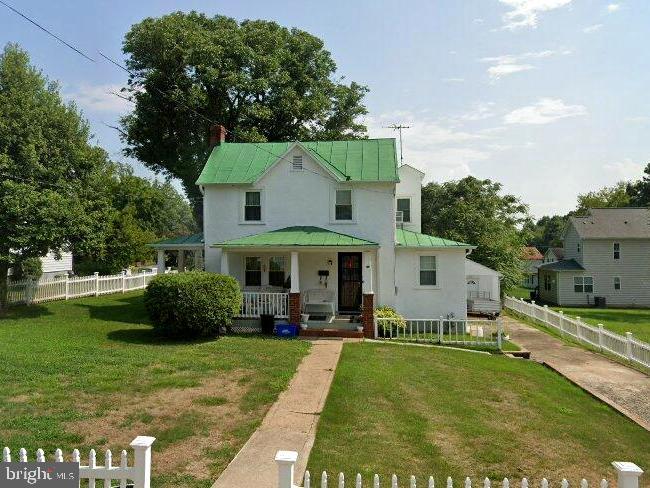 53 MADISON ST, WARRENTON, Virginia 20186, 5 Bedrooms Bedrooms, ,1 BathroomBathrooms,Residential,For sale,53 MADISON ST,VAFQ2019680 MLS # VAFQ2019680