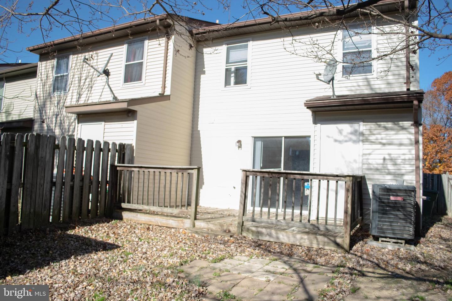 5116 COTTONWOOD CT, FREDERICKSBURG, Virginia 22407, 3 Bedrooms Bedrooms, ,1 BathroomBathrooms,Residential,For sale,5116 COTTONWOOD CT,VASP2037610 MLS # VASP2037610