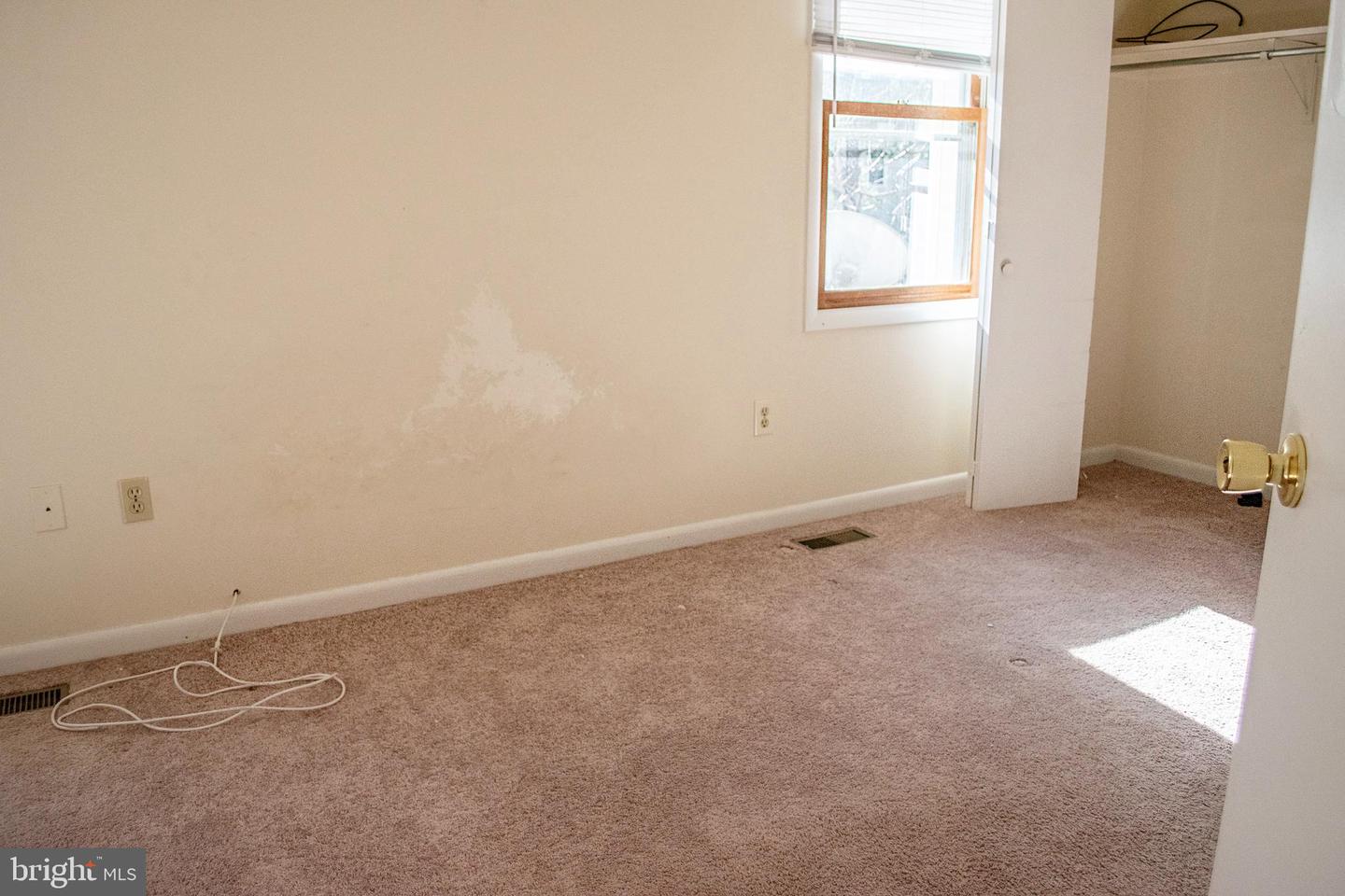 5116 COTTONWOOD CT, FREDERICKSBURG, Virginia 22407, 3 Bedrooms Bedrooms, ,1 BathroomBathrooms,Residential,For sale,5116 COTTONWOOD CT,VASP2037610 MLS # VASP2037610