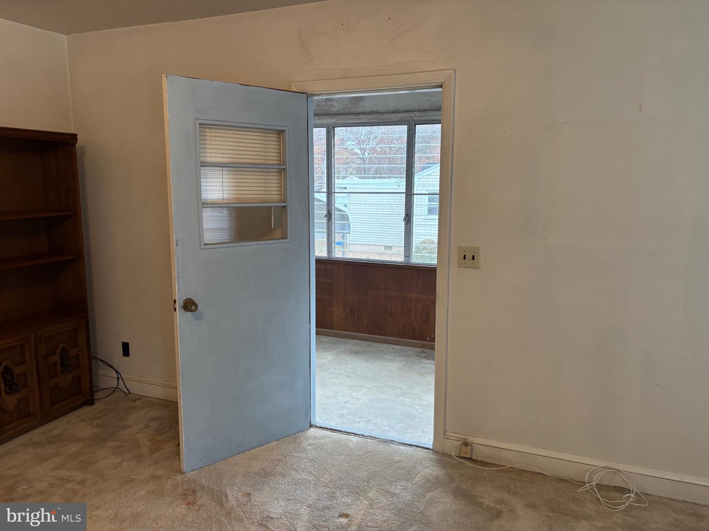 41 PENDLETON RD, FREDERICKSBURG, Virginia 22405, 3 Bedrooms Bedrooms, 4 Rooms Rooms,1 BathroomBathrooms,Residential,For sale,41 PENDLETON RD,VAST2044250 MLS # VAST2044250