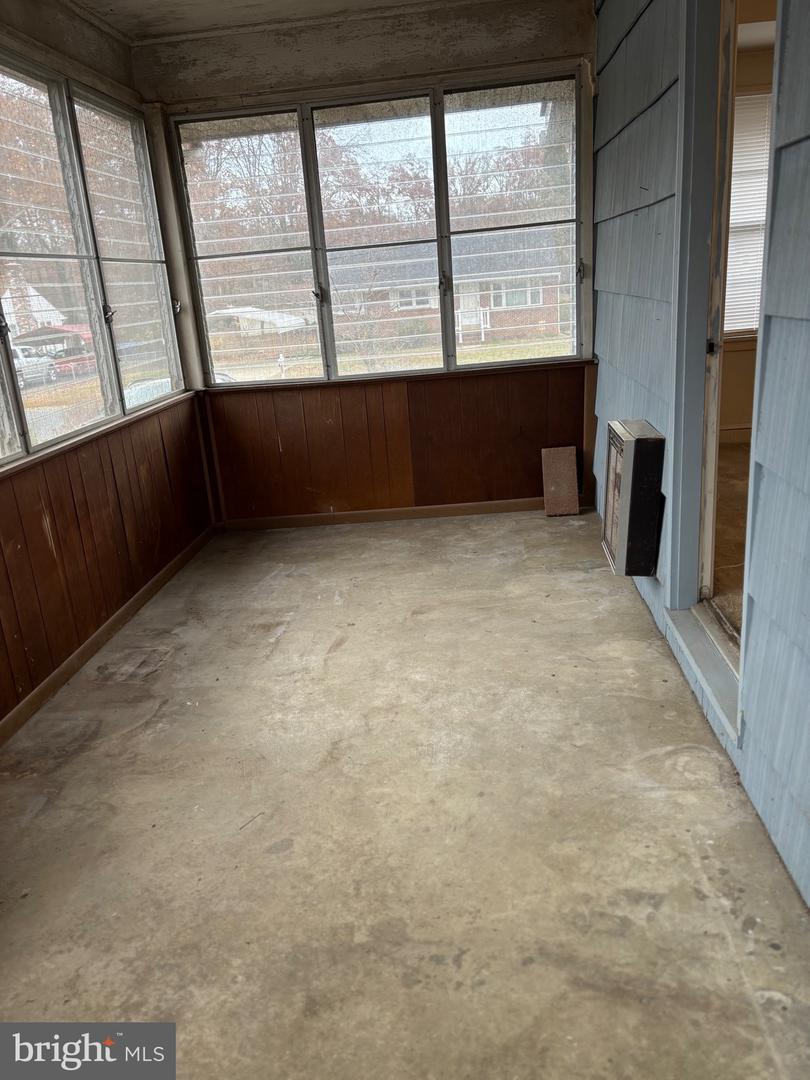 41 PENDLETON RD, FREDERICKSBURG, Virginia 22405, 3 Bedrooms Bedrooms, 4 Rooms Rooms,1 BathroomBathrooms,Residential,For sale,41 PENDLETON RD,VAST2044250 MLS # VAST2044250