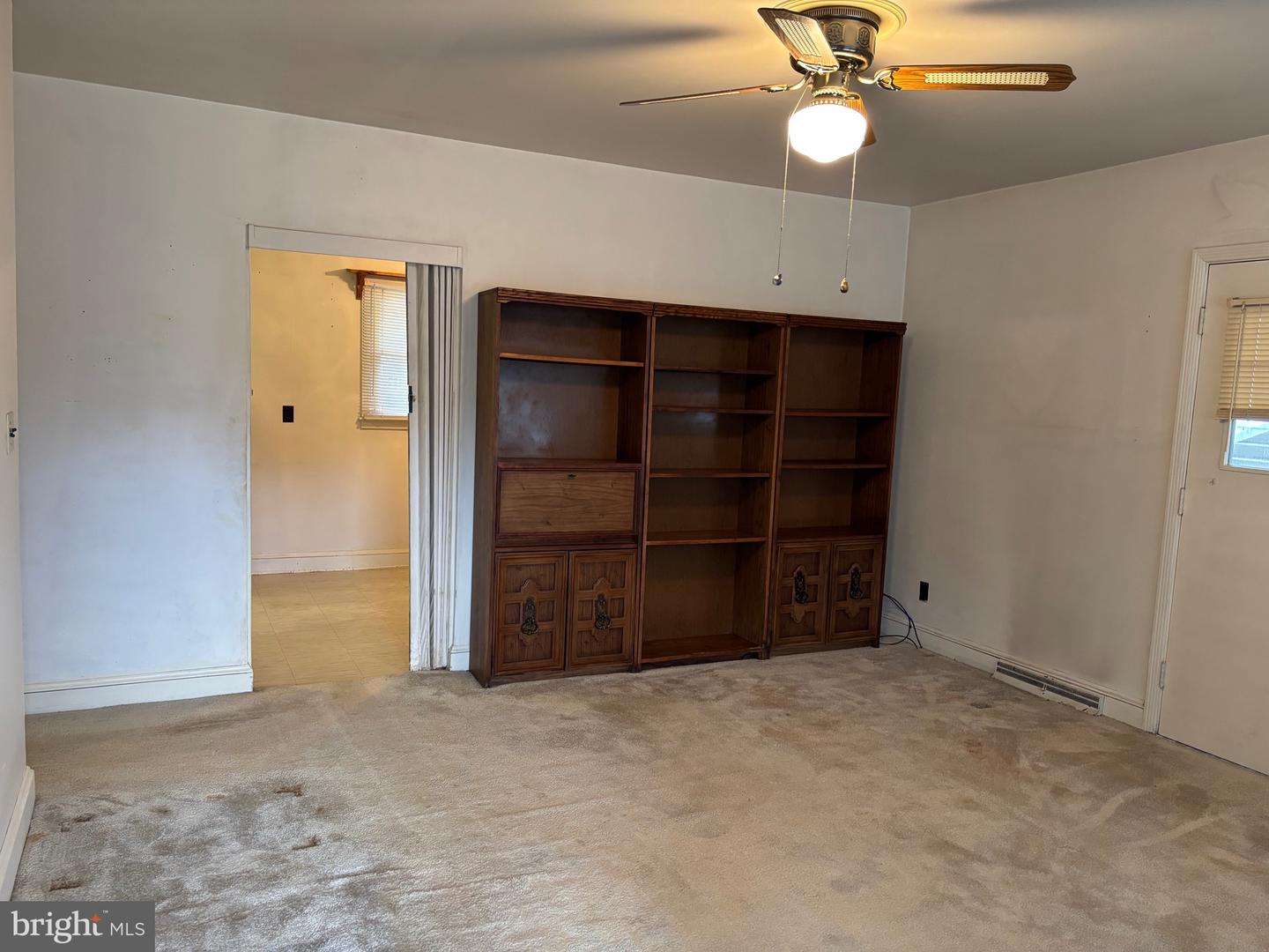 41 PENDLETON RD, FREDERICKSBURG, Virginia 22405, 3 Bedrooms Bedrooms, 4 Rooms Rooms,1 BathroomBathrooms,Residential,For sale,41 PENDLETON RD,VAST2044250 MLS # VAST2044250