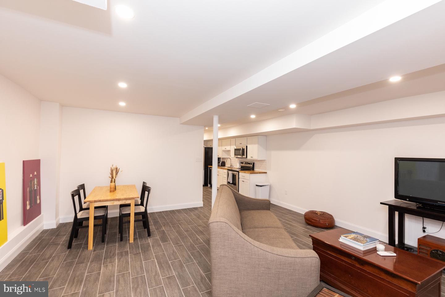 627 PRINCETON PL NW, WASHINGTON, District Of Columbia 20010, 4 Bedrooms Bedrooms, ,3 BathroomsBathrooms,Residential,For sale,627 PRINCETON PL NW,DCDC2232084 MLS # DCDC2232084