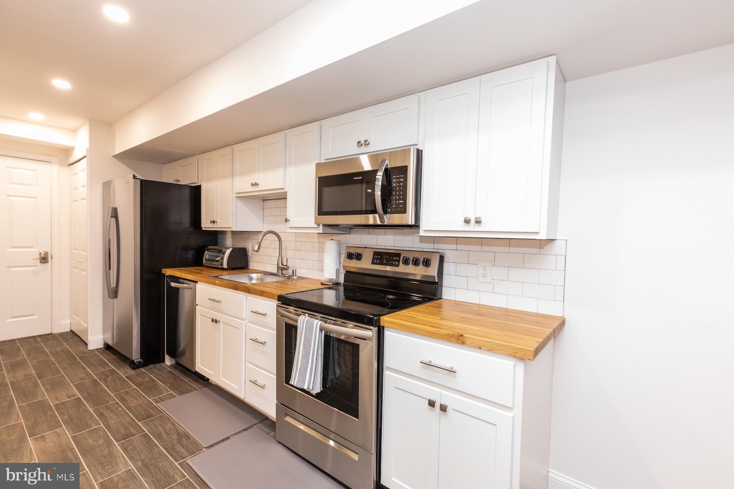 627 PRINCETON PL NW, WASHINGTON, District Of Columbia 20010, 4 Bedrooms Bedrooms, ,3 BathroomsBathrooms,Residential,For sale,627 PRINCETON PL NW,DCDC2232084 MLS # DCDC2232084