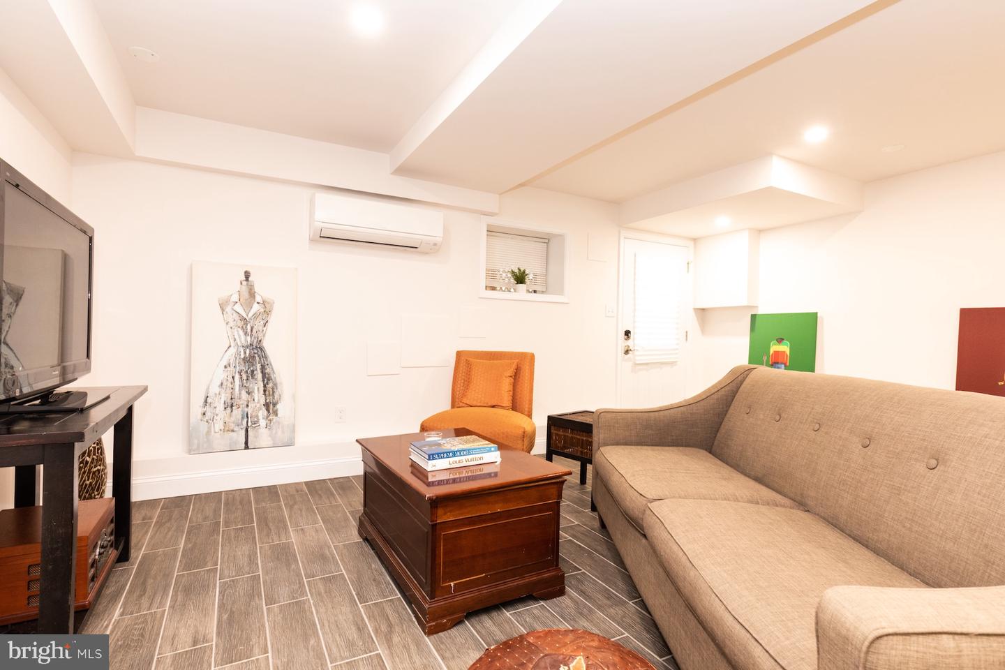 627 PRINCETON PL NW, WASHINGTON, District Of Columbia 20010, 4 Bedrooms Bedrooms, ,3 BathroomsBathrooms,Residential,For sale,627 PRINCETON PL NW,DCDC2232084 MLS # DCDC2232084